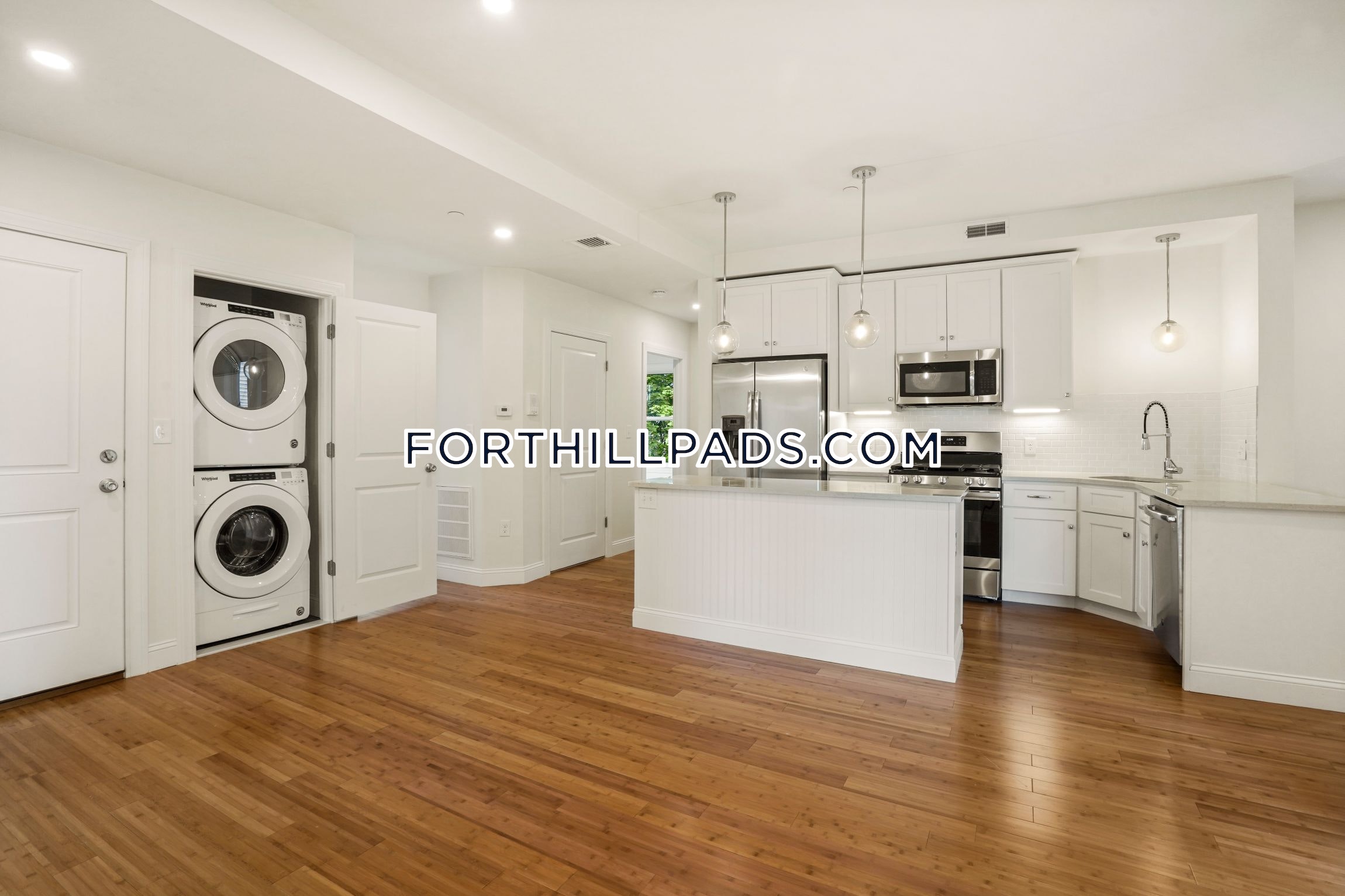 137 Thornton St, Roxbury