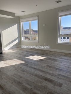 1457 Tremont St, Mission Hill