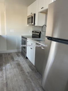 1457 Tremont St, Mission Hill