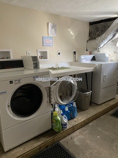 26 School St, Roxbury