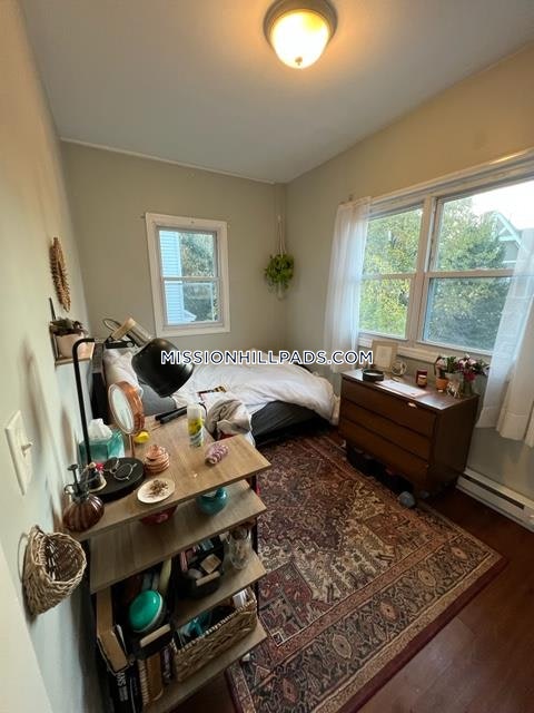 3 Oswald St, Mission Hill