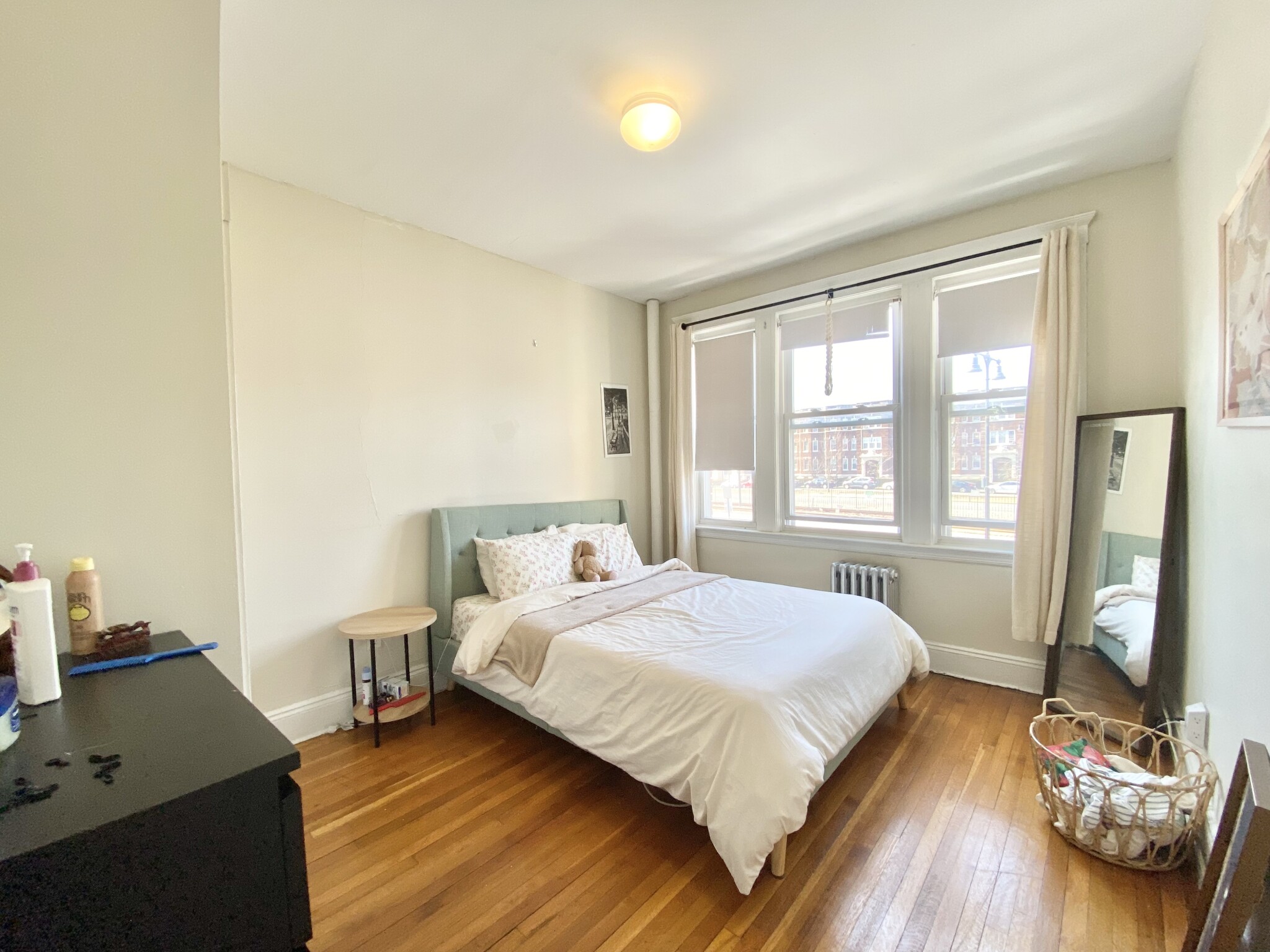 1638 Commonwealths Ave, Brighton