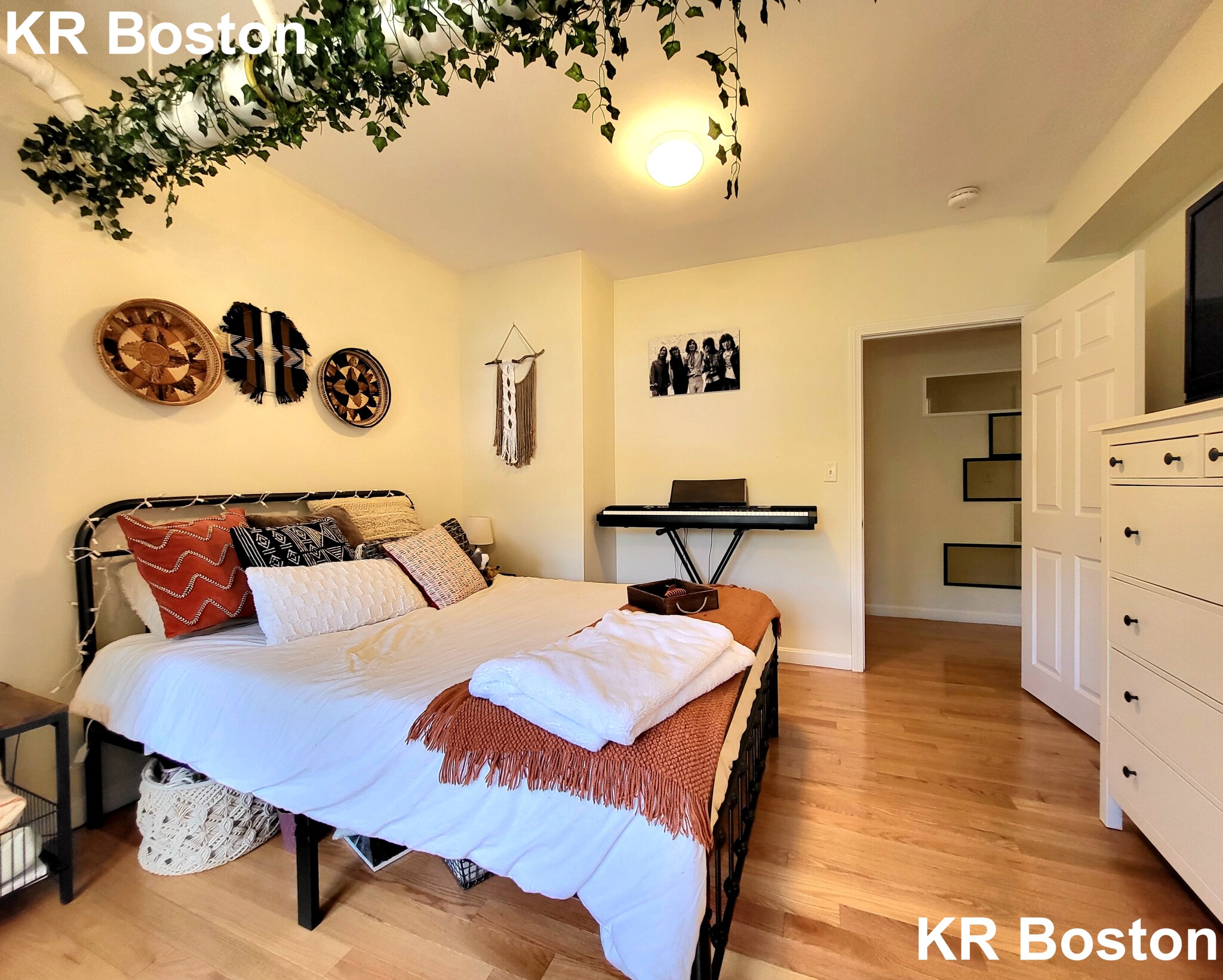 1640 Commonwealth Ave', Brighton