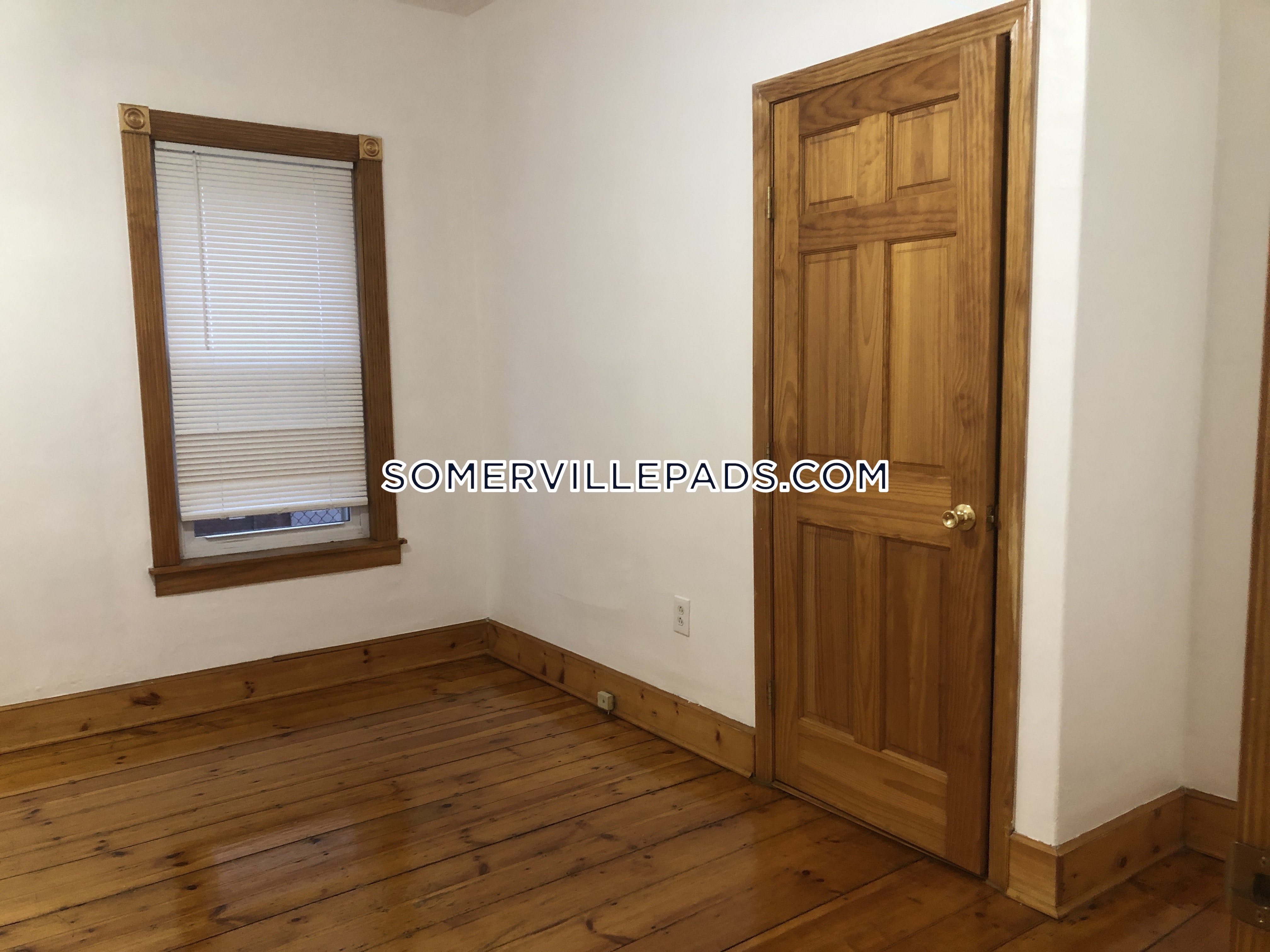 189 Lowell St, Spring Hill