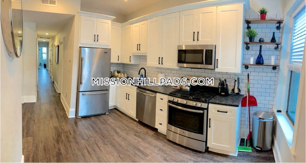 1510 Tremont St, Mission Hill