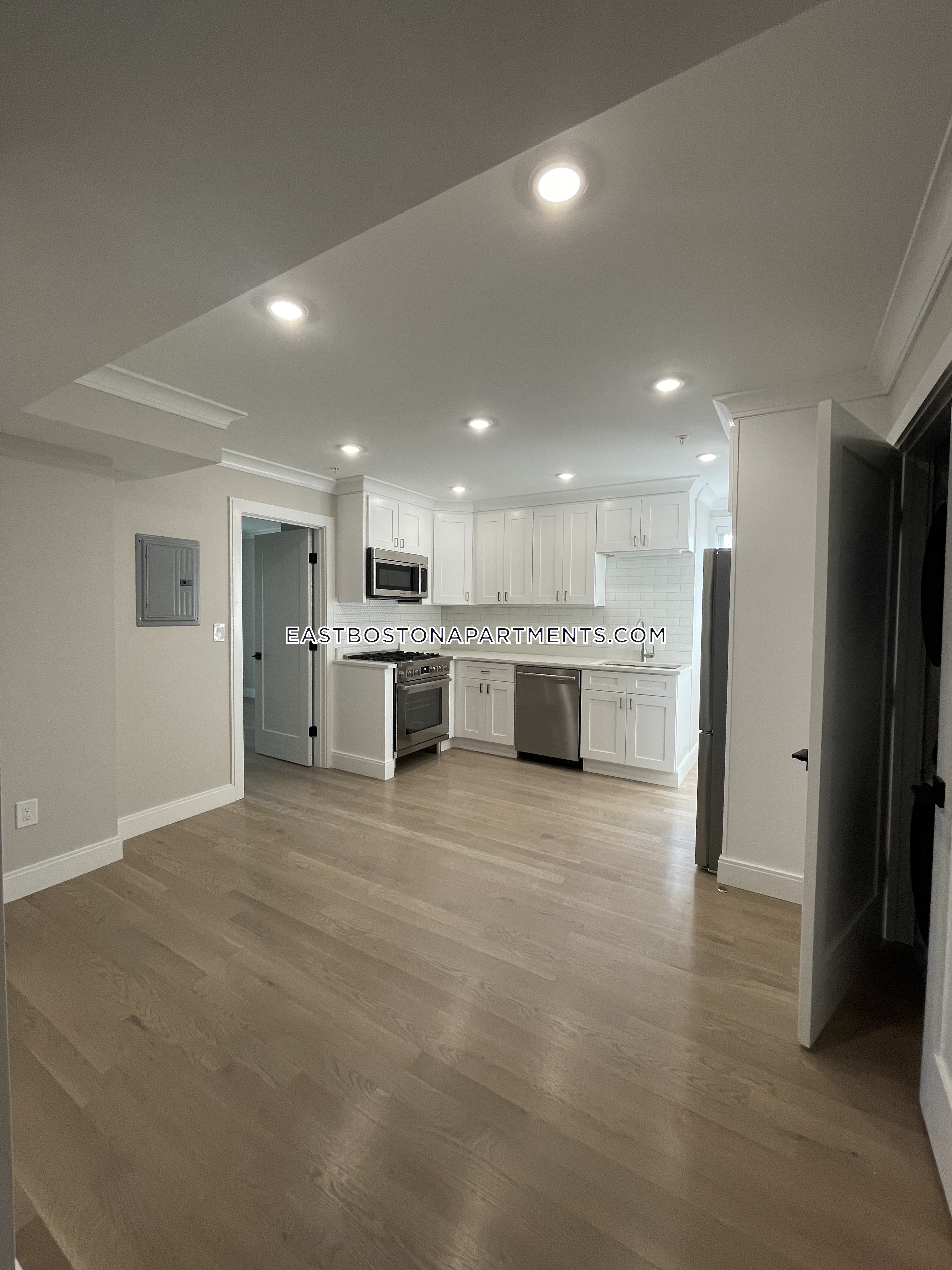 46 Lexington St, East Boston