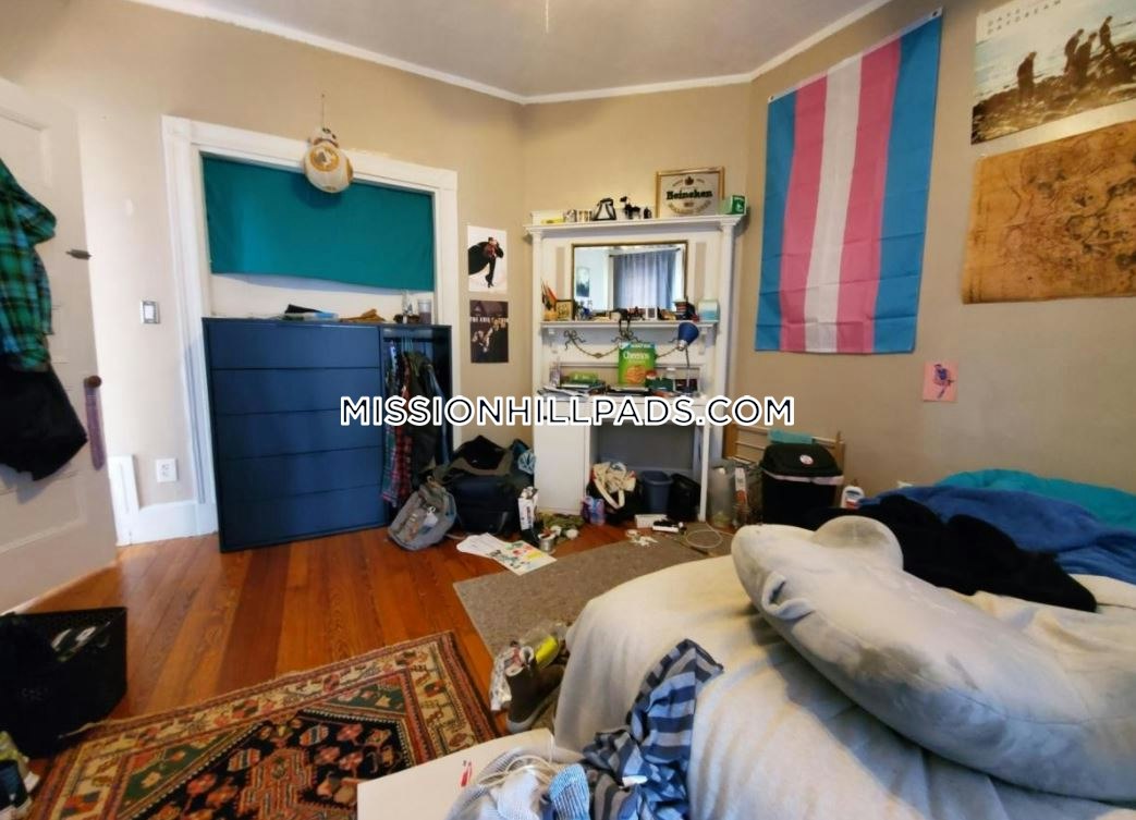 83 Wensley St, Mission Hill