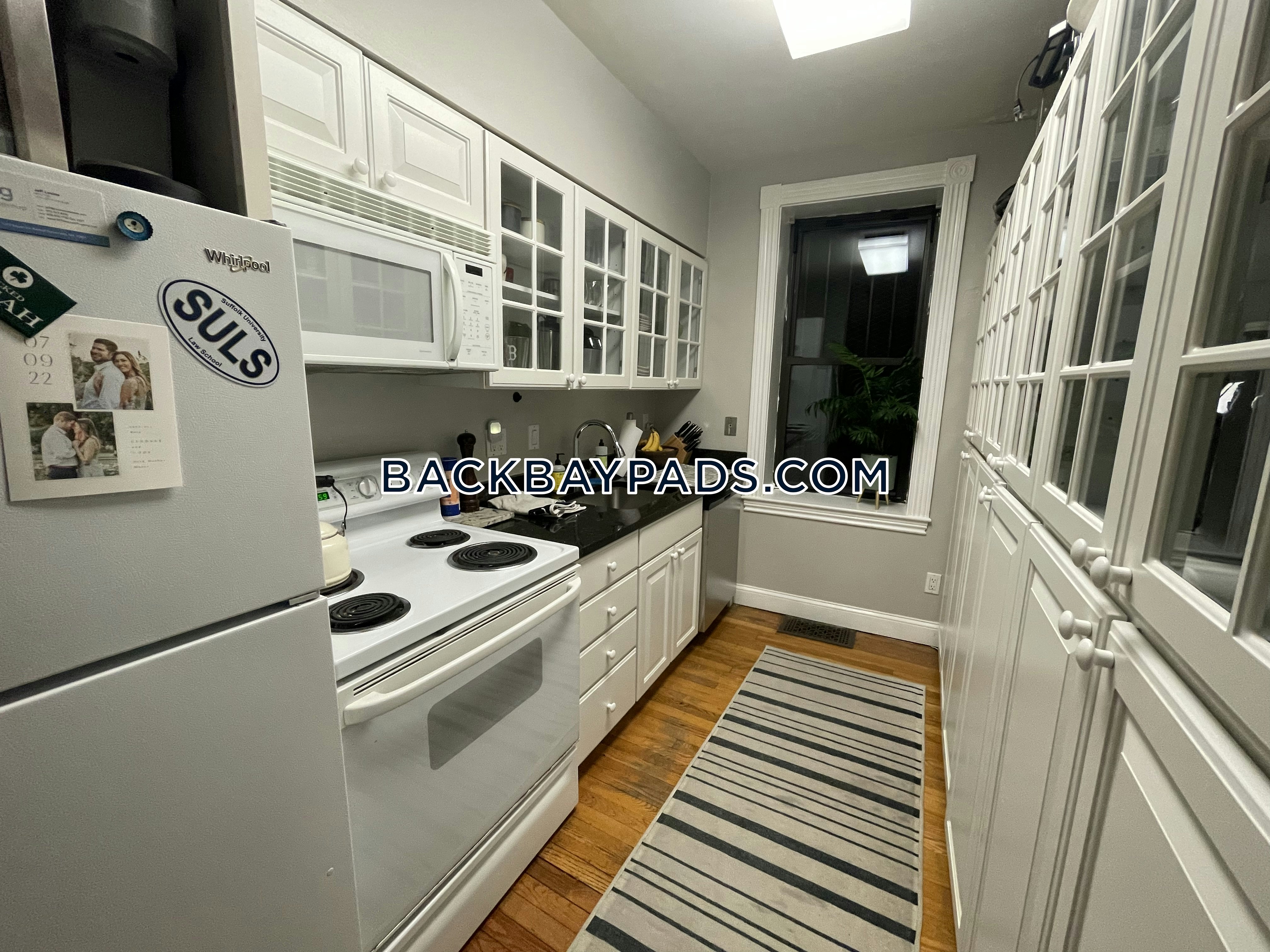 90 Saint Botolph St, Back Bay