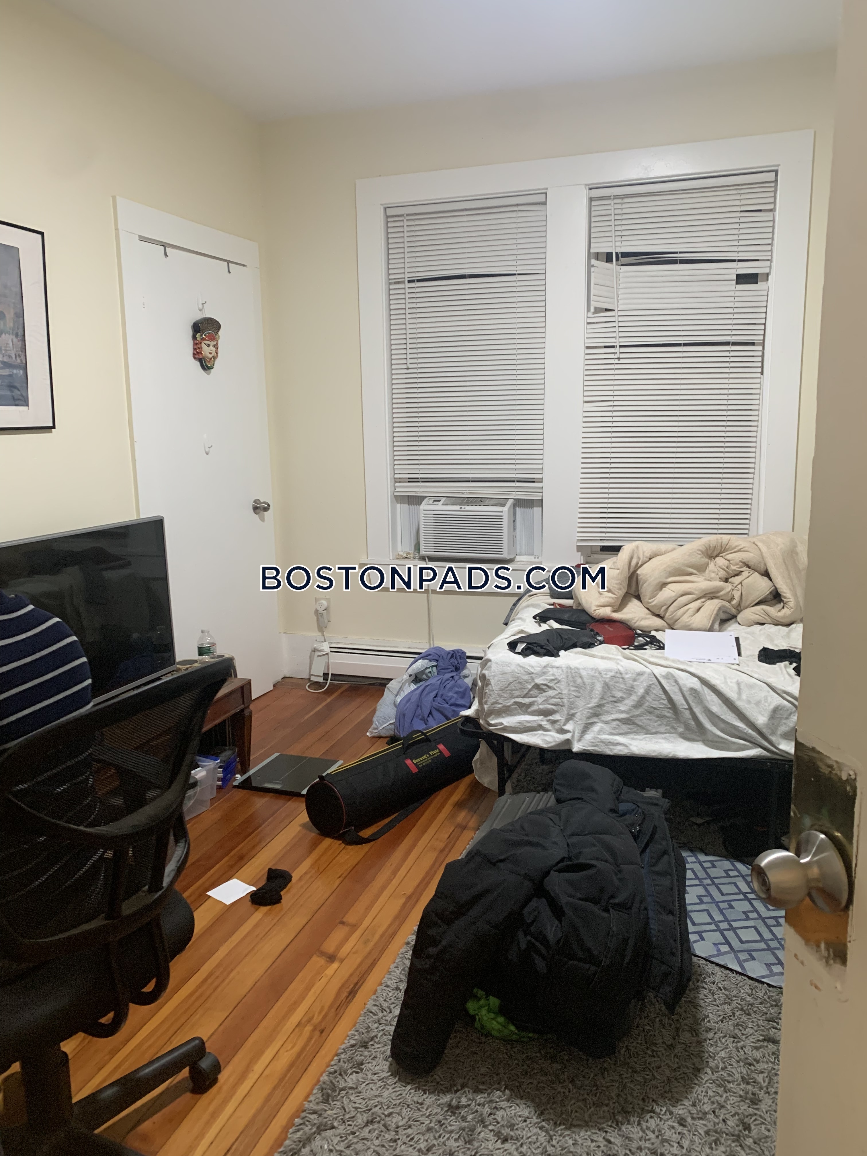 66 Pleasant St, Cambridgeport