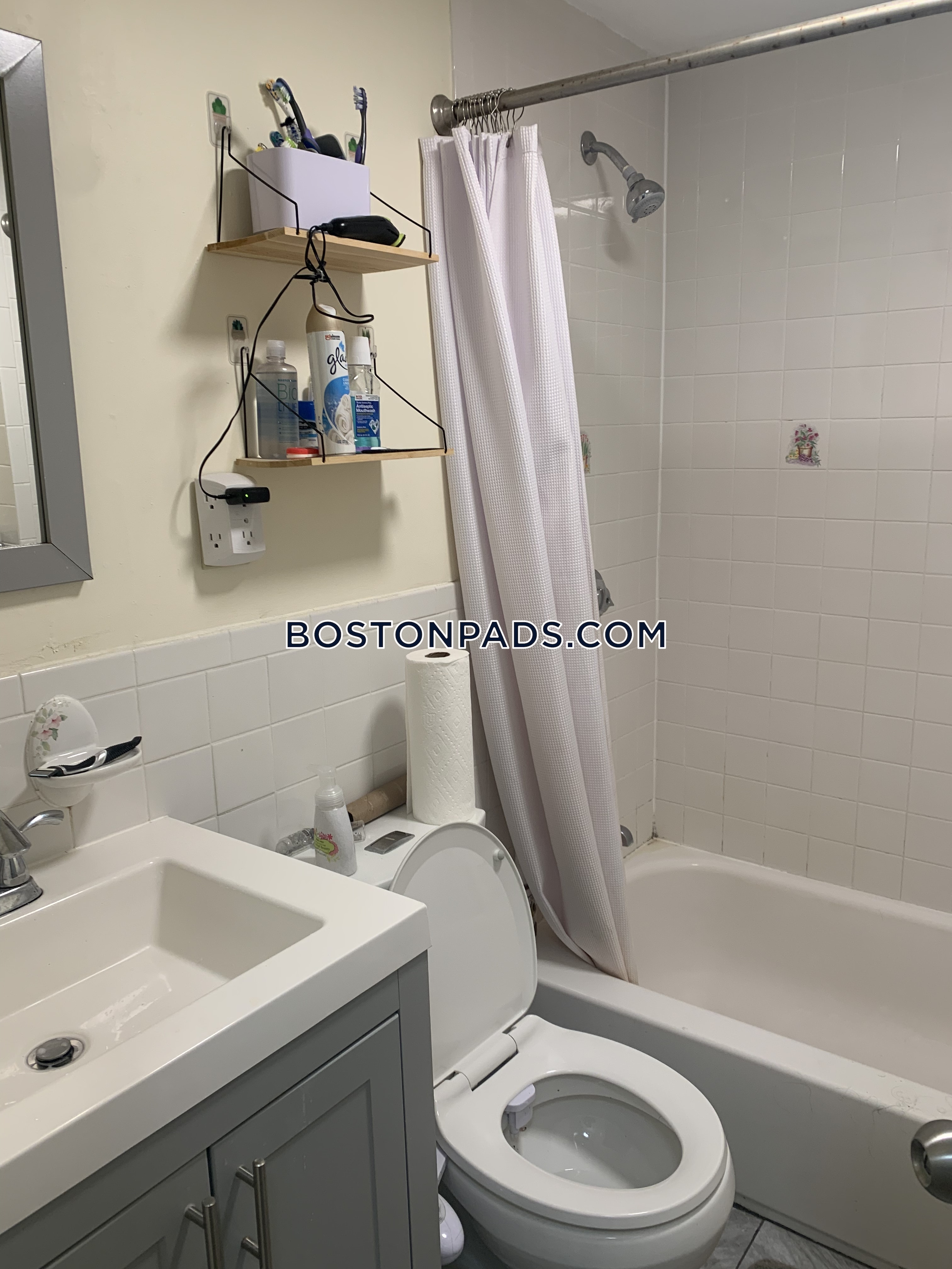 66 Pleasant St, Cambridgeport