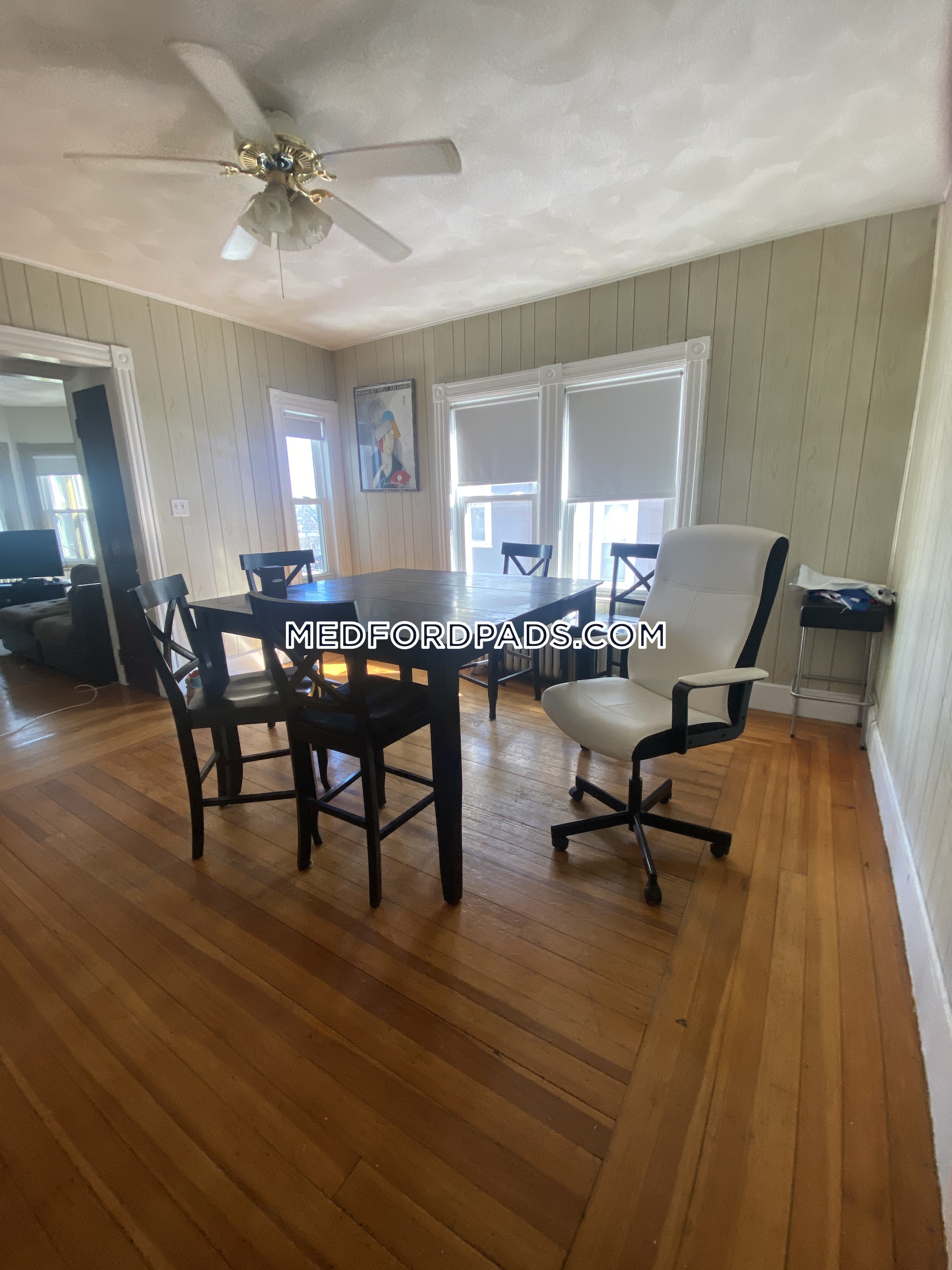 132 George St, Tufts University