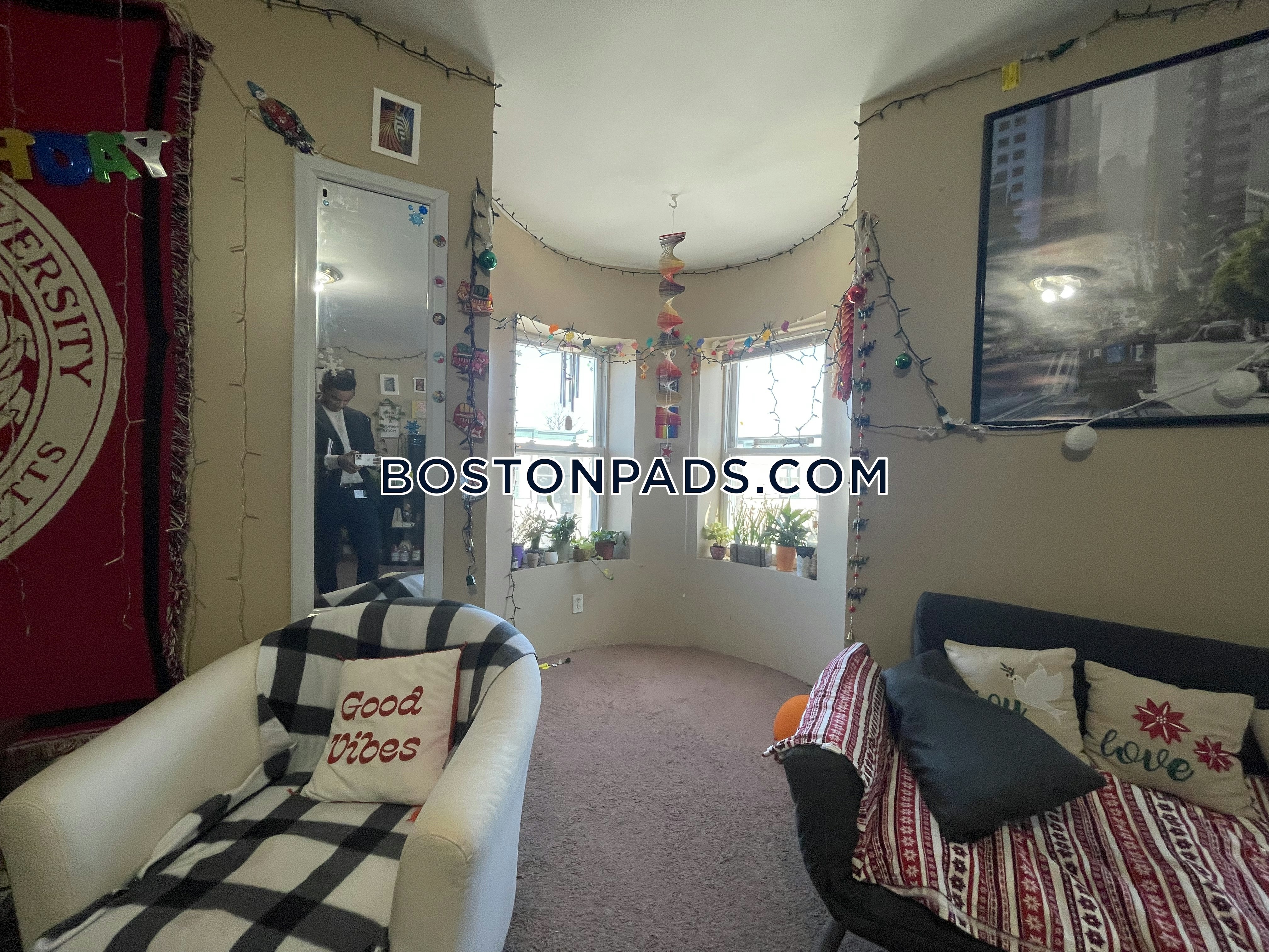 102 Hammond, South End