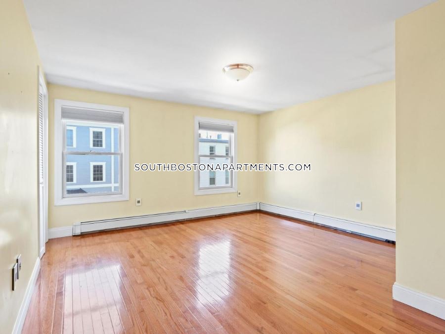 23 Ward St, South Boston