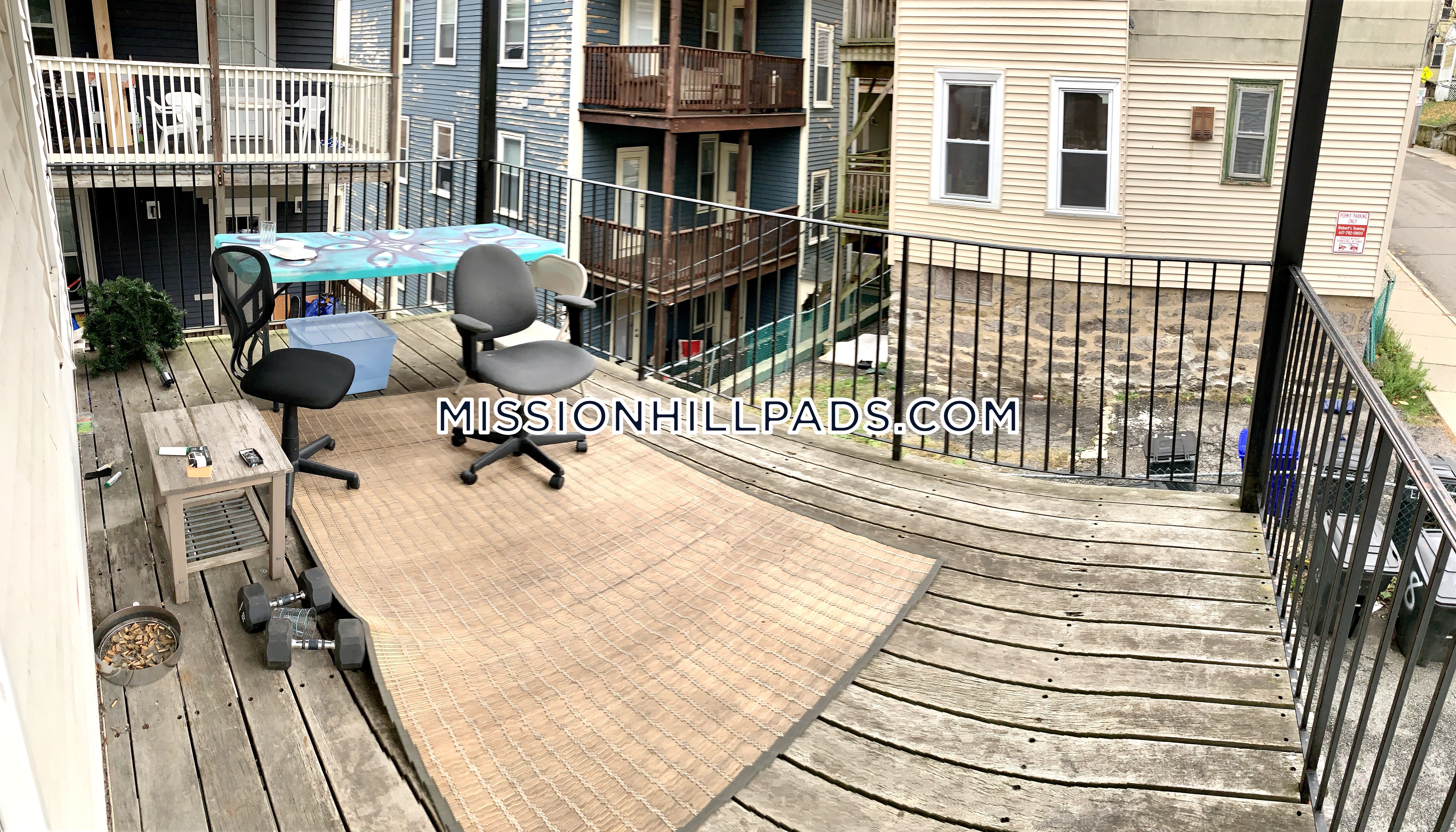 6 Sunset St, Mission Hill