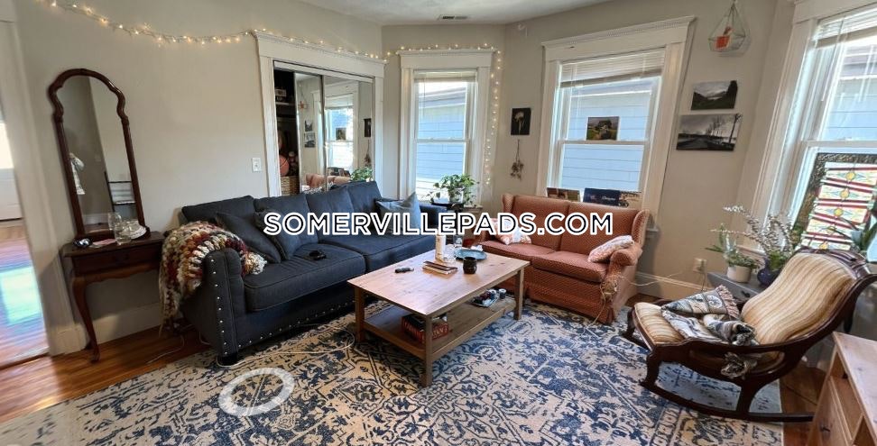 305 Highland Ave, Davis Square