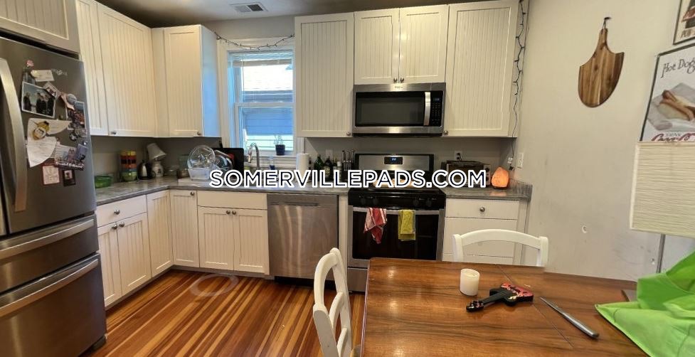 305 Highland Ave, Davis Square