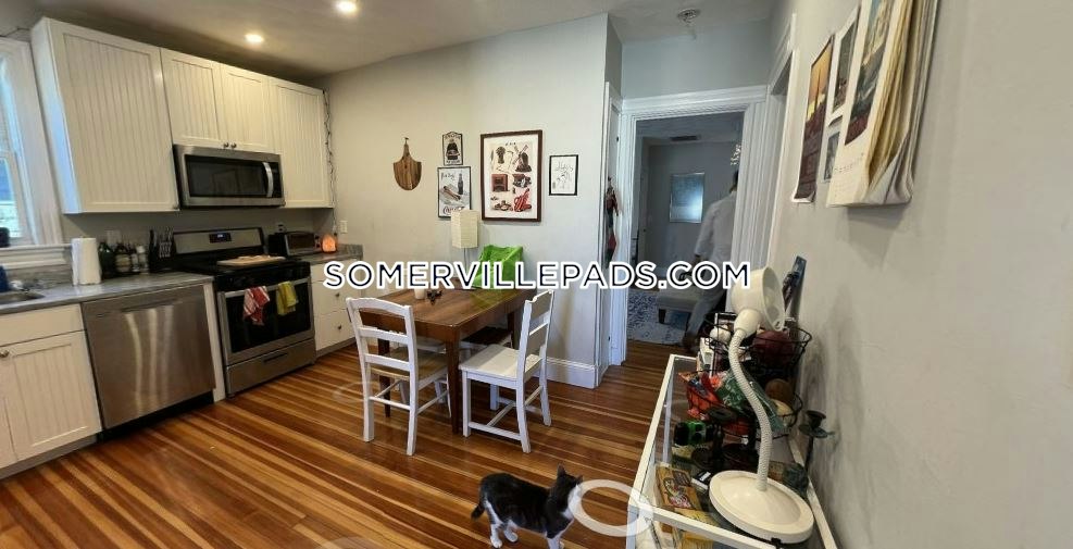 305 Highland Ave, Davis Square