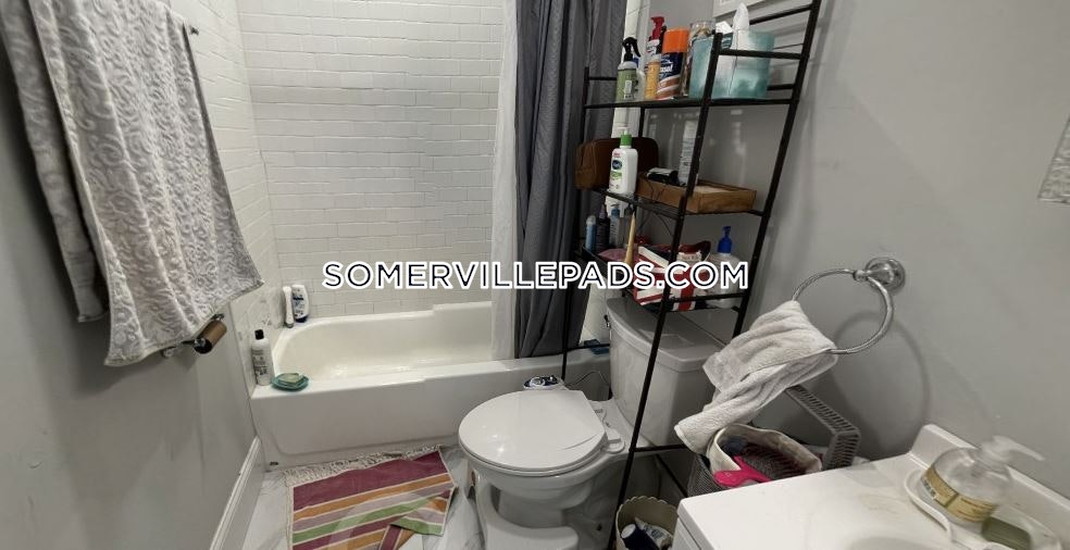 305 Highland Ave, Davis Square