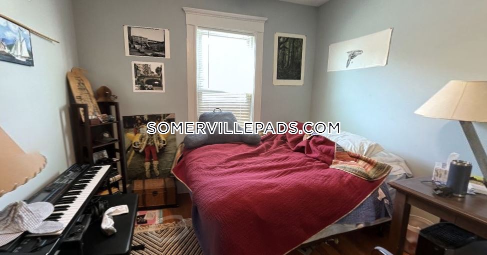 305 Highland Ave, Davis Square