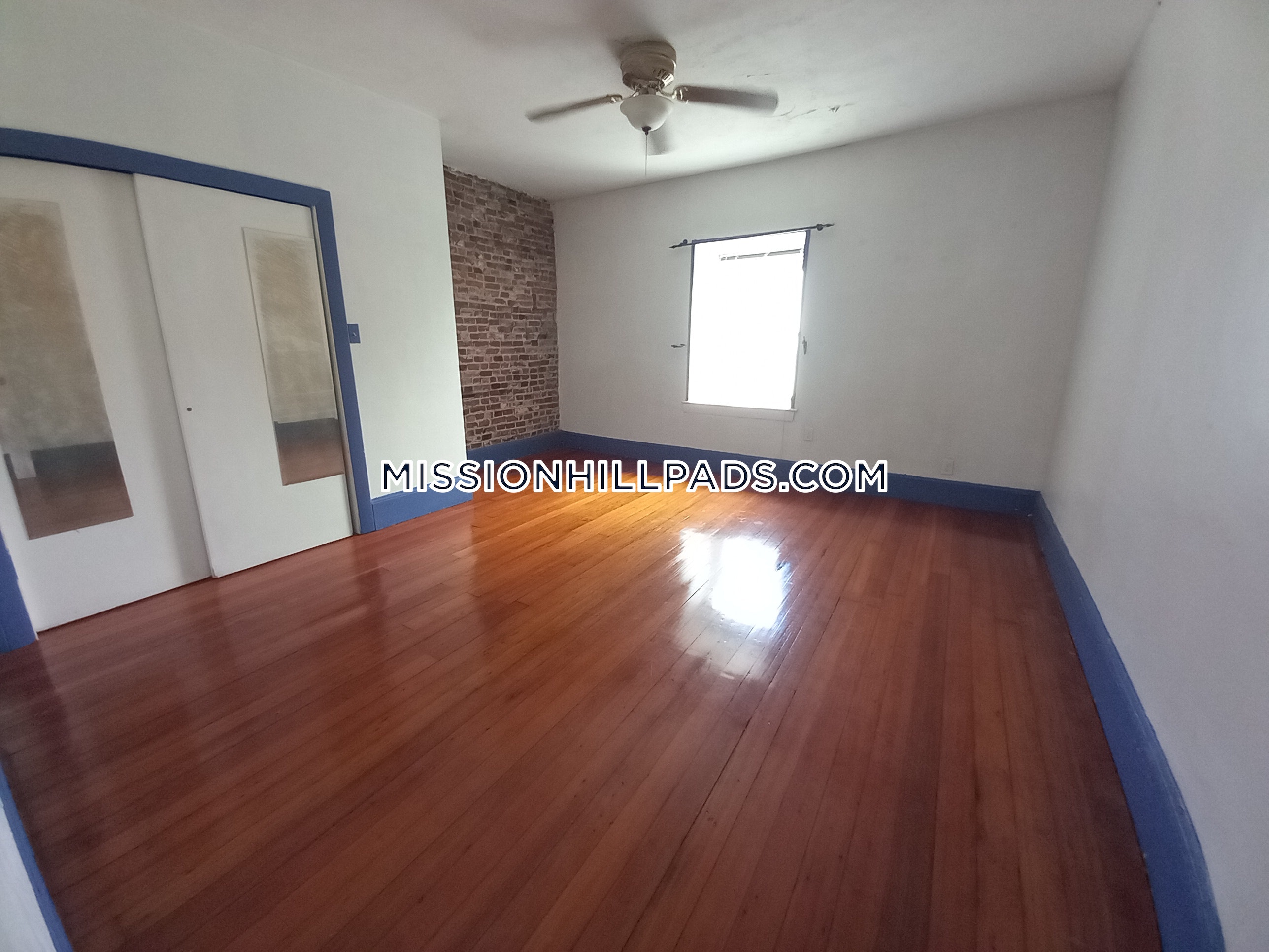 8 Sewall St, Mission Hill