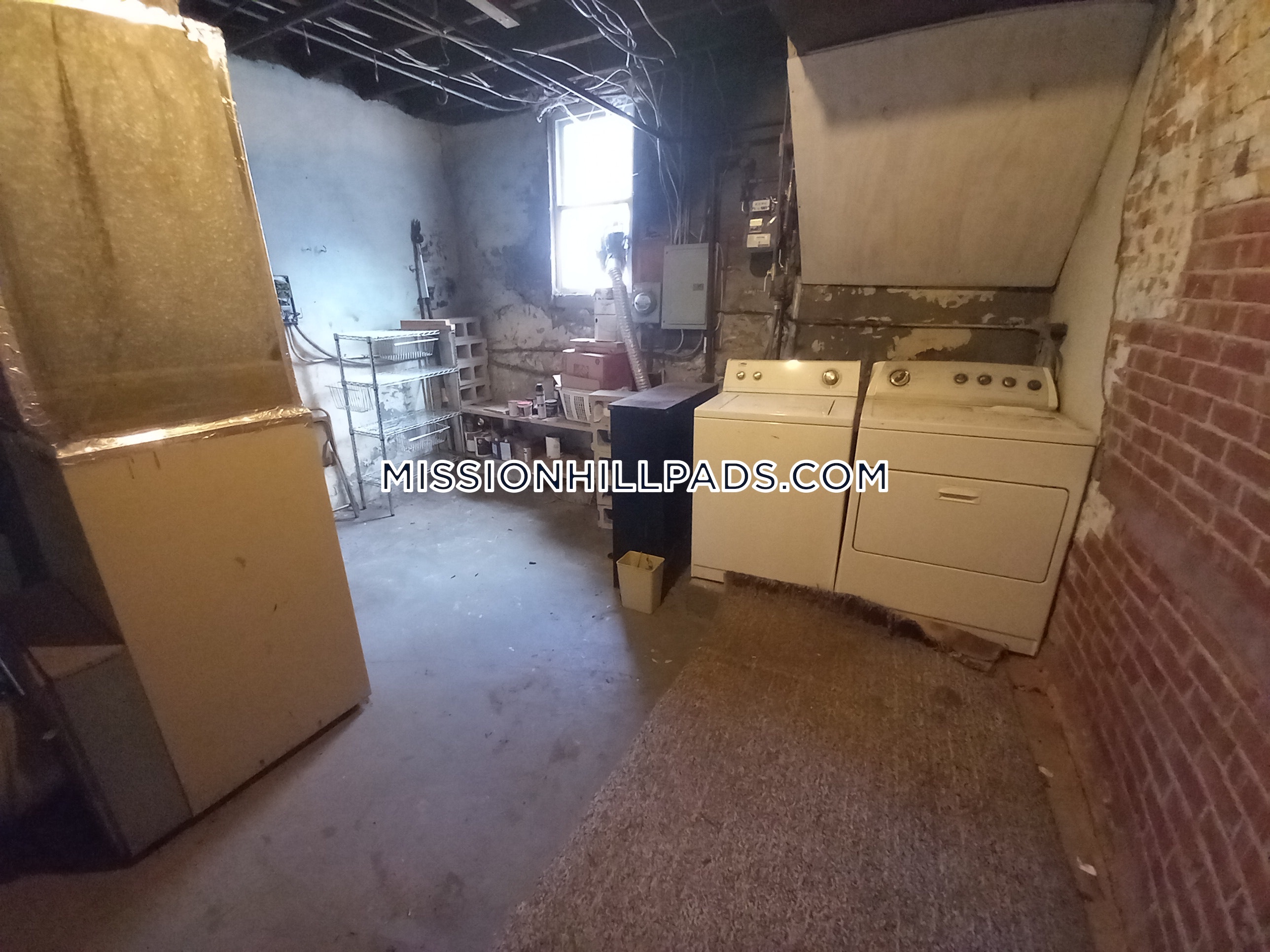 8 Sewall St, Mission Hill