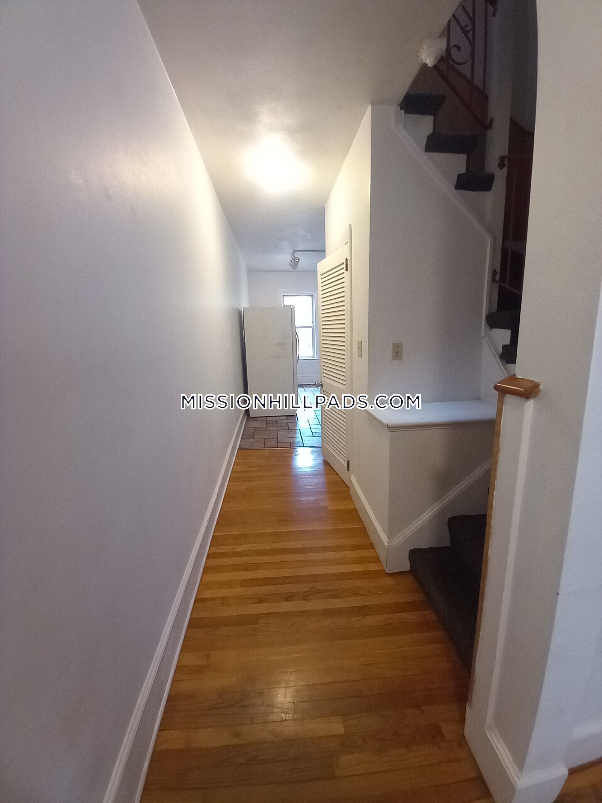 8 Sewall St, Mission Hill