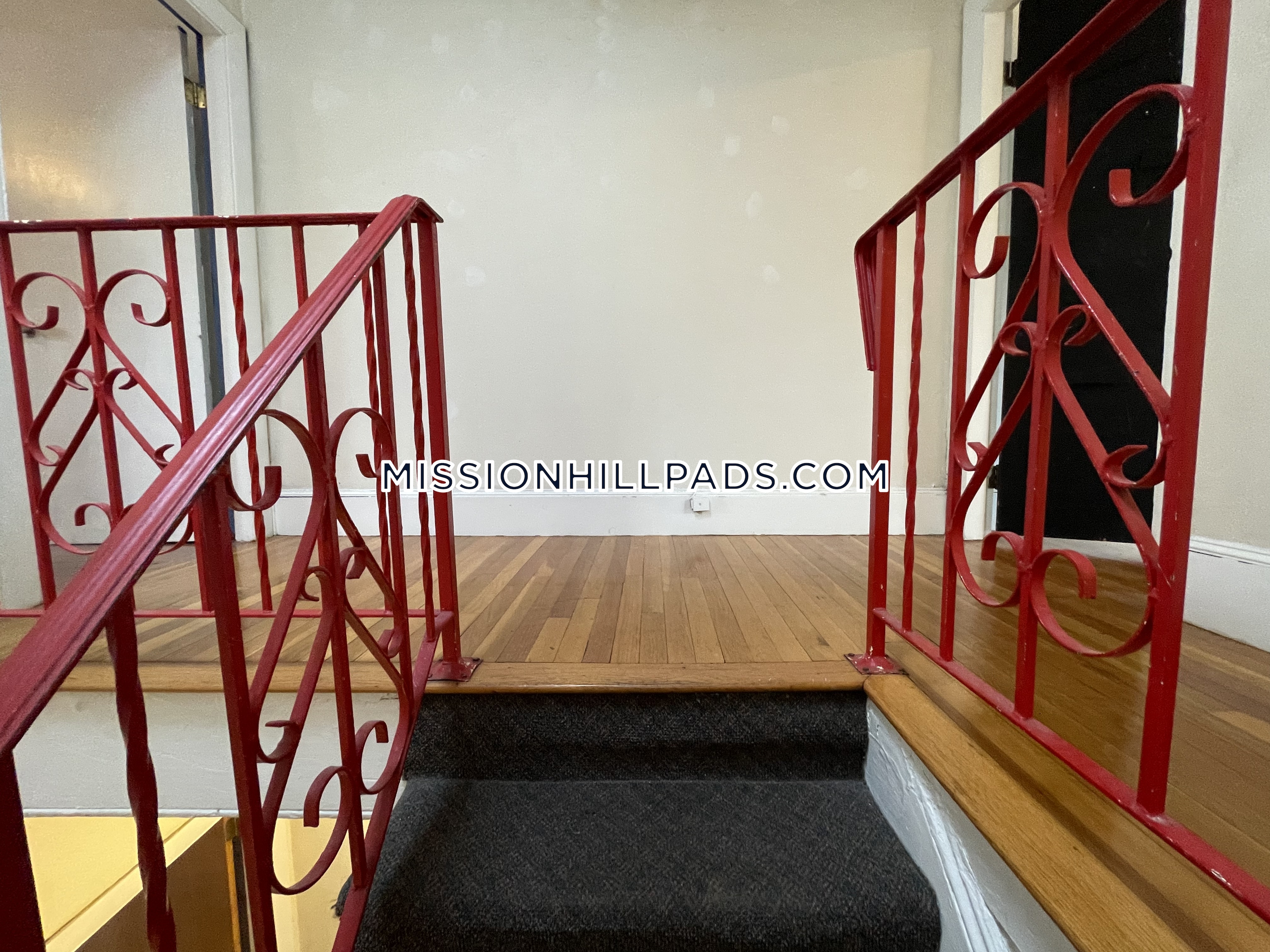 8 Sewall St, Mission Hill