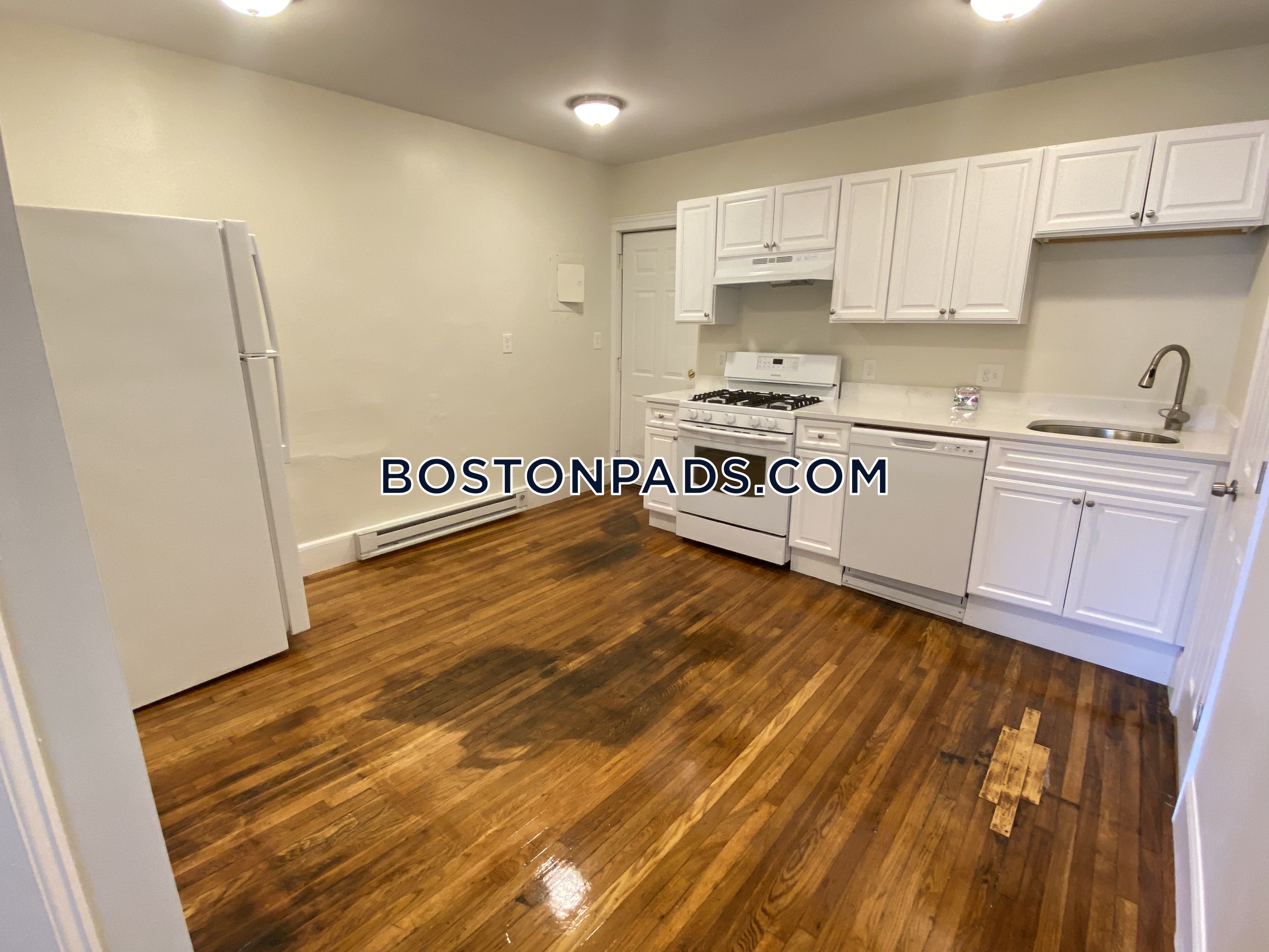 100 River St, Cambridgeport