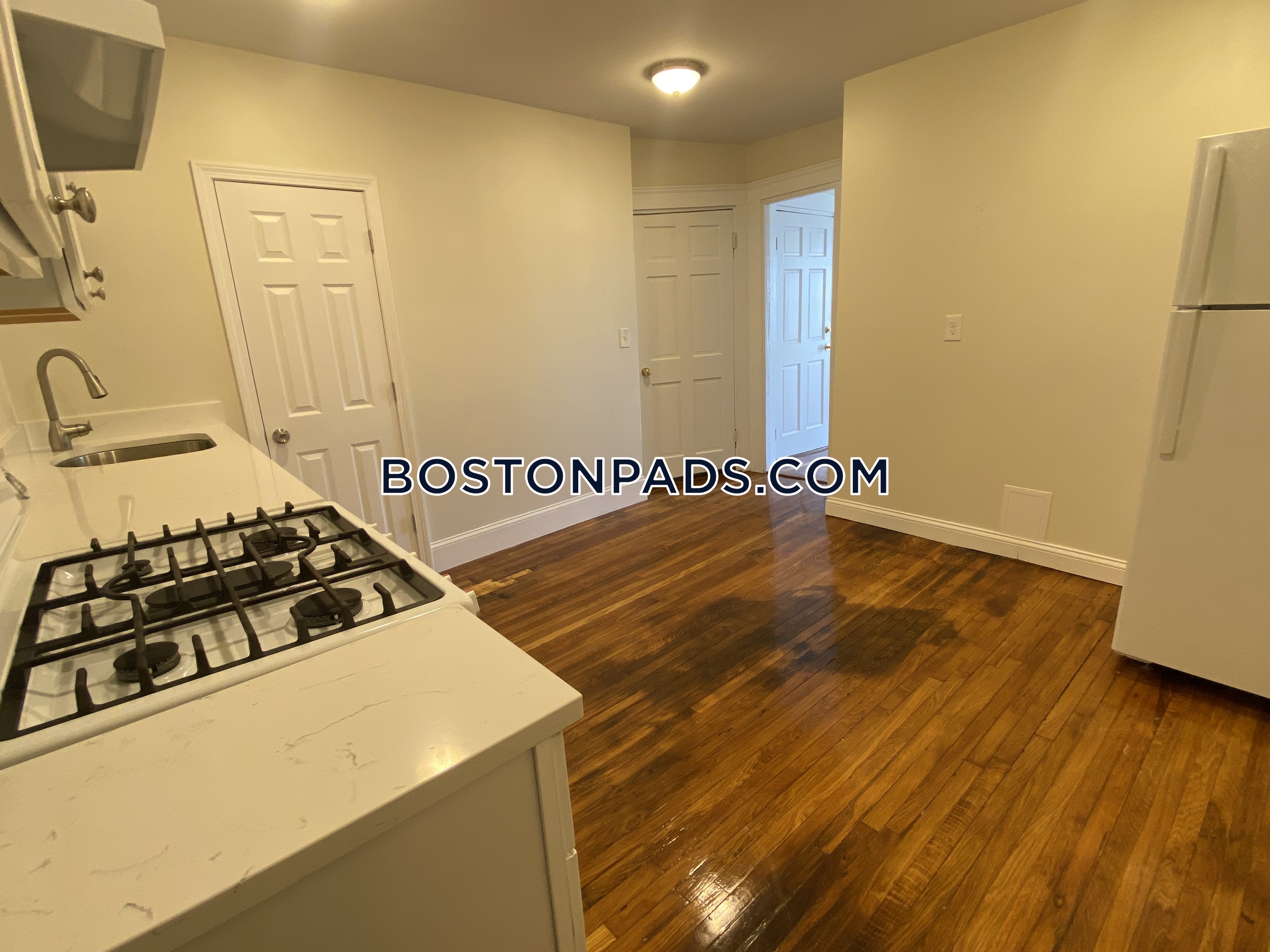 100 River St, Cambridgeport