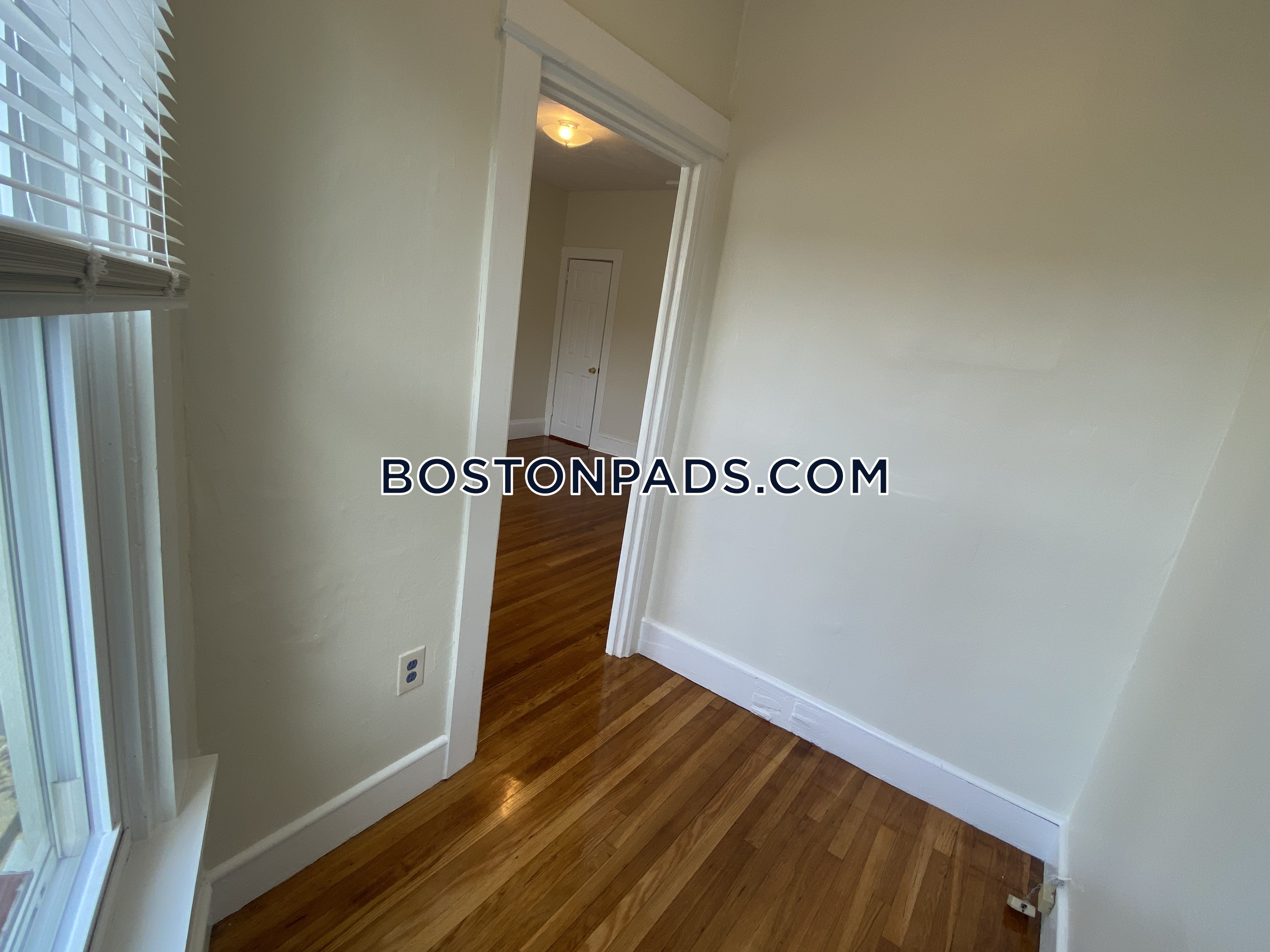 100 River St, Cambridgeport