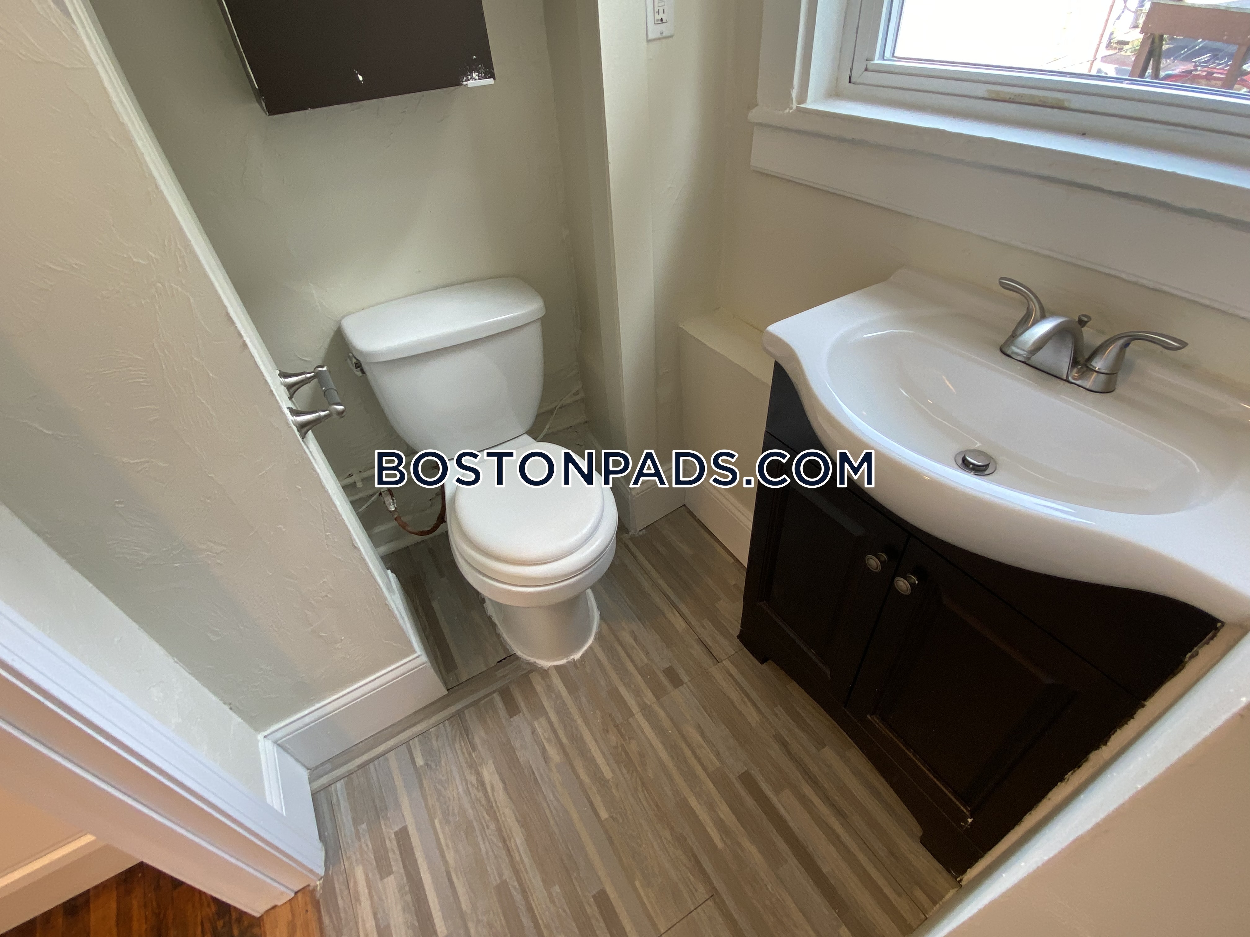 100 River St, Cambridgeport
