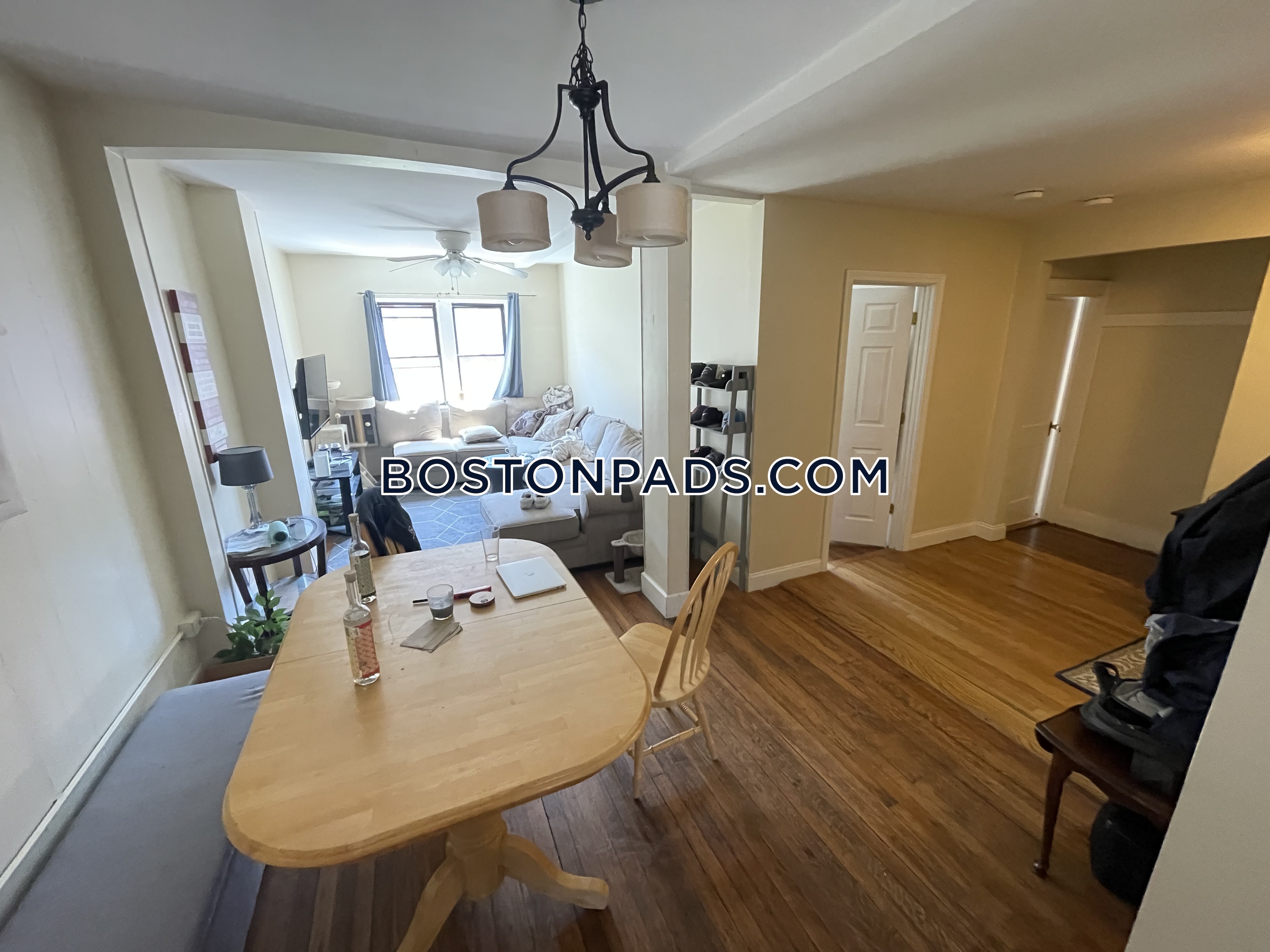 416 Hanover St, North End