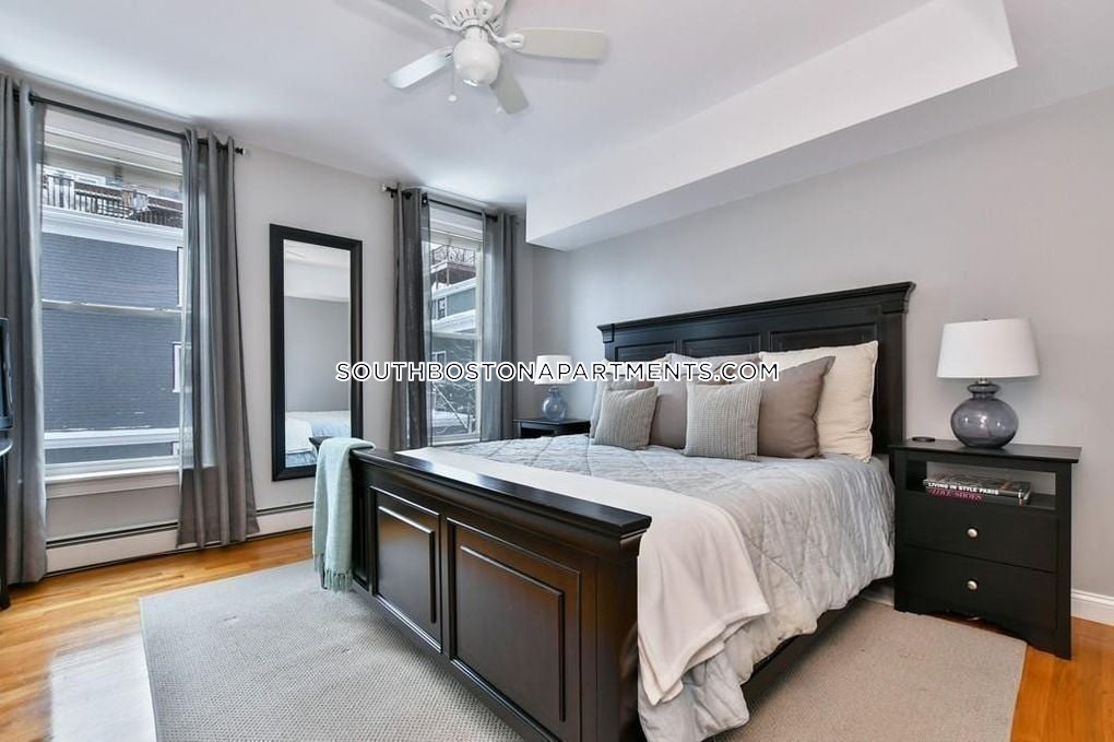 544 8th St, South Boston