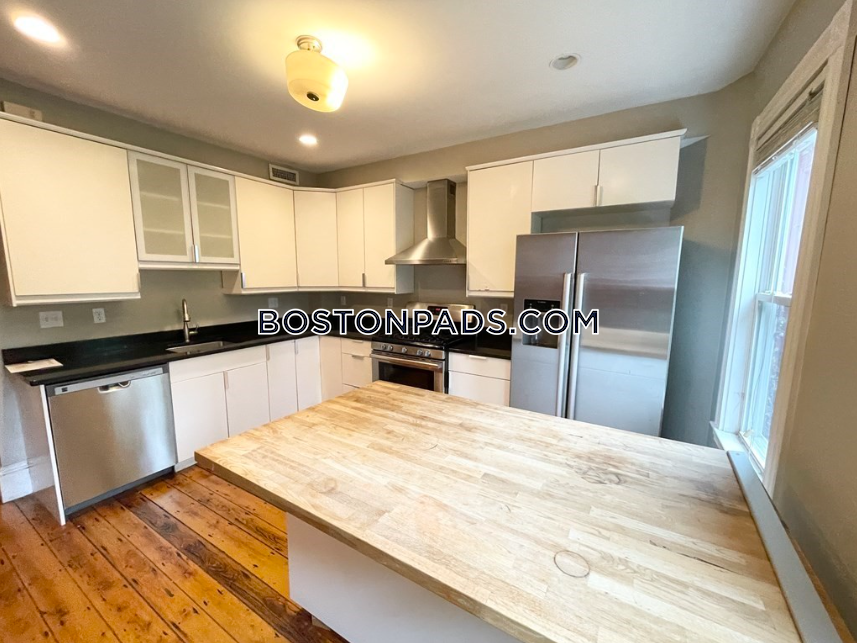 51 Greenwich St, Mission Hill