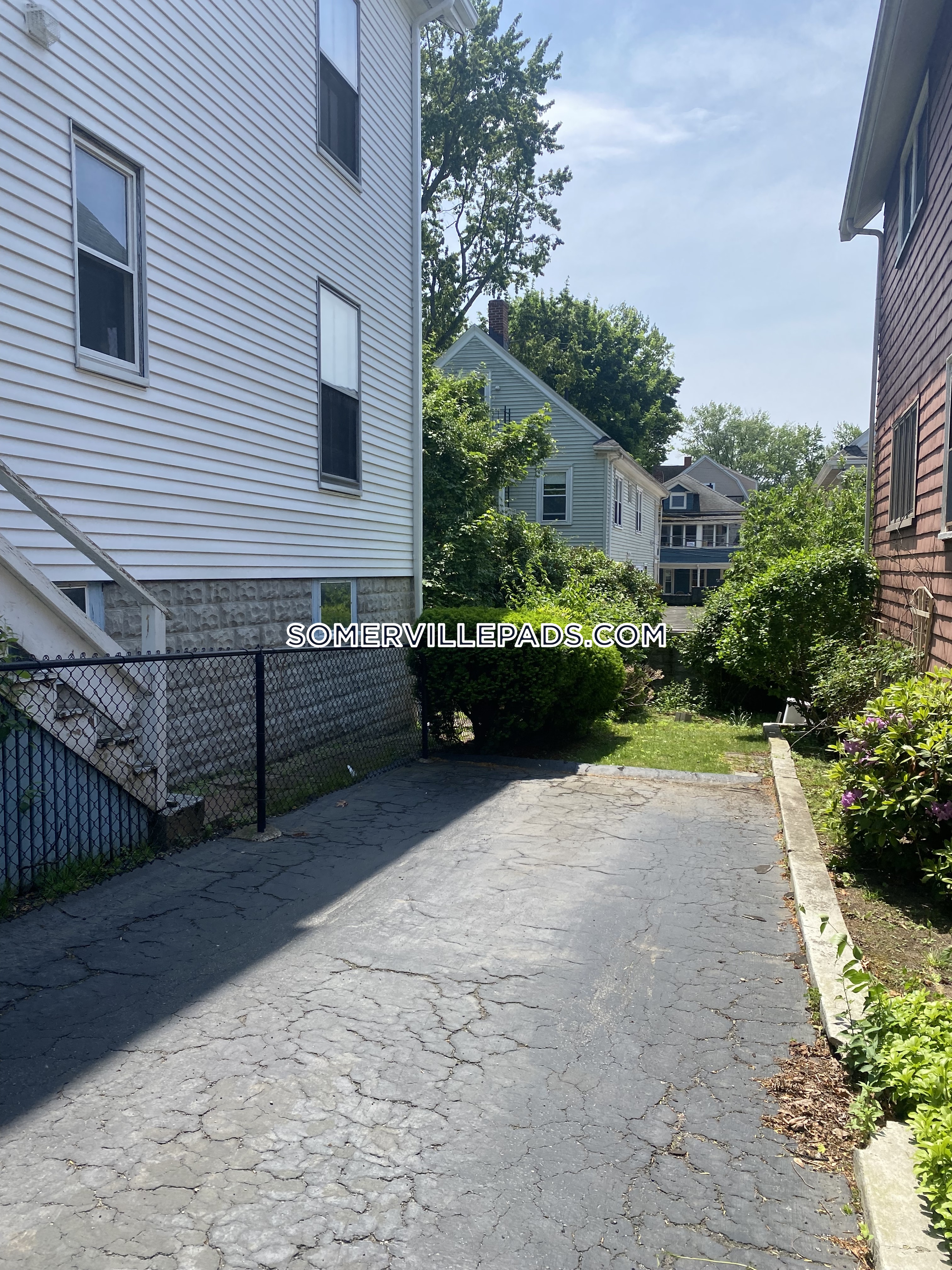 12 Upland Rd, Davis Square