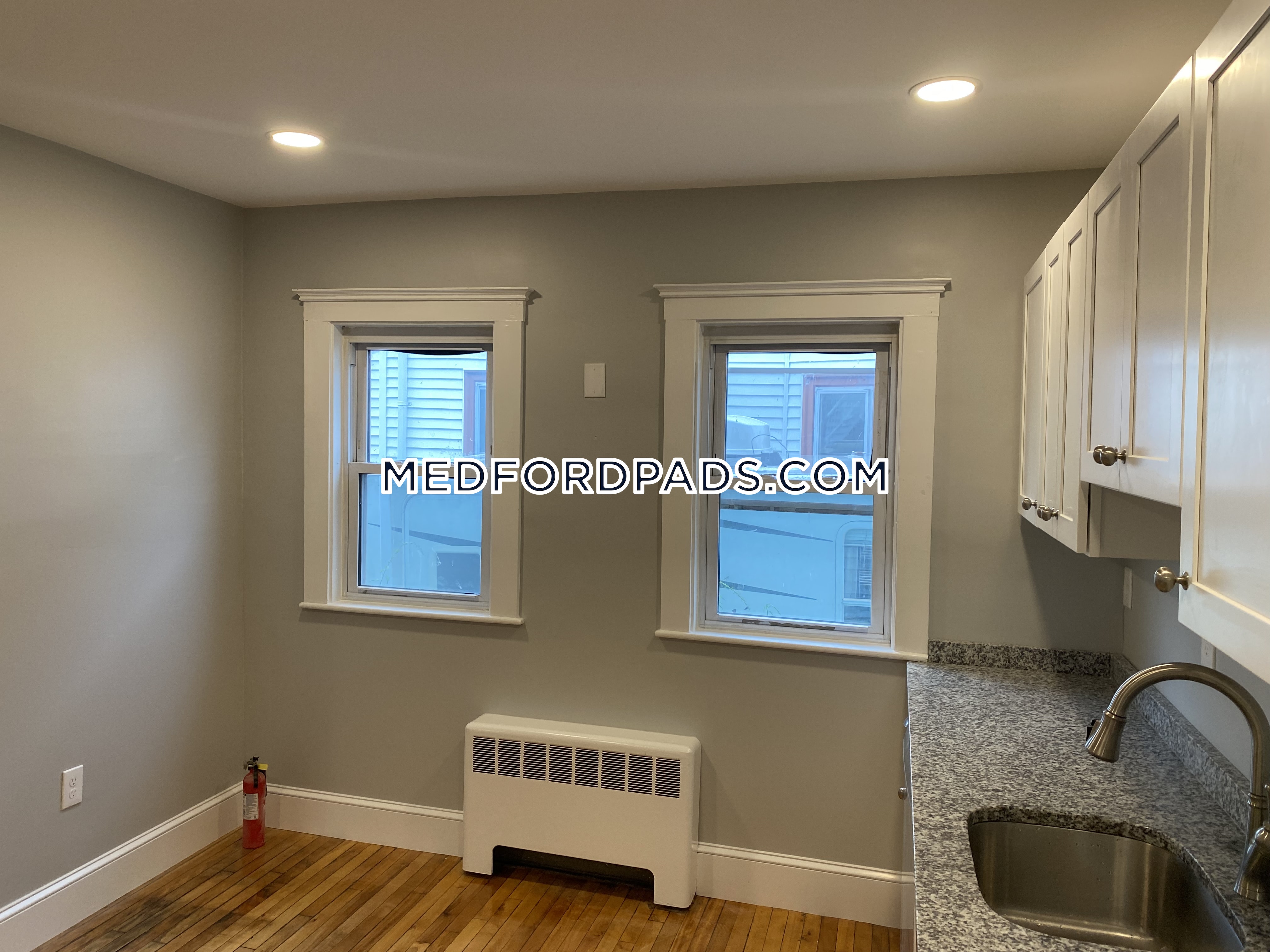 72 Frederick Ave, Tufts University