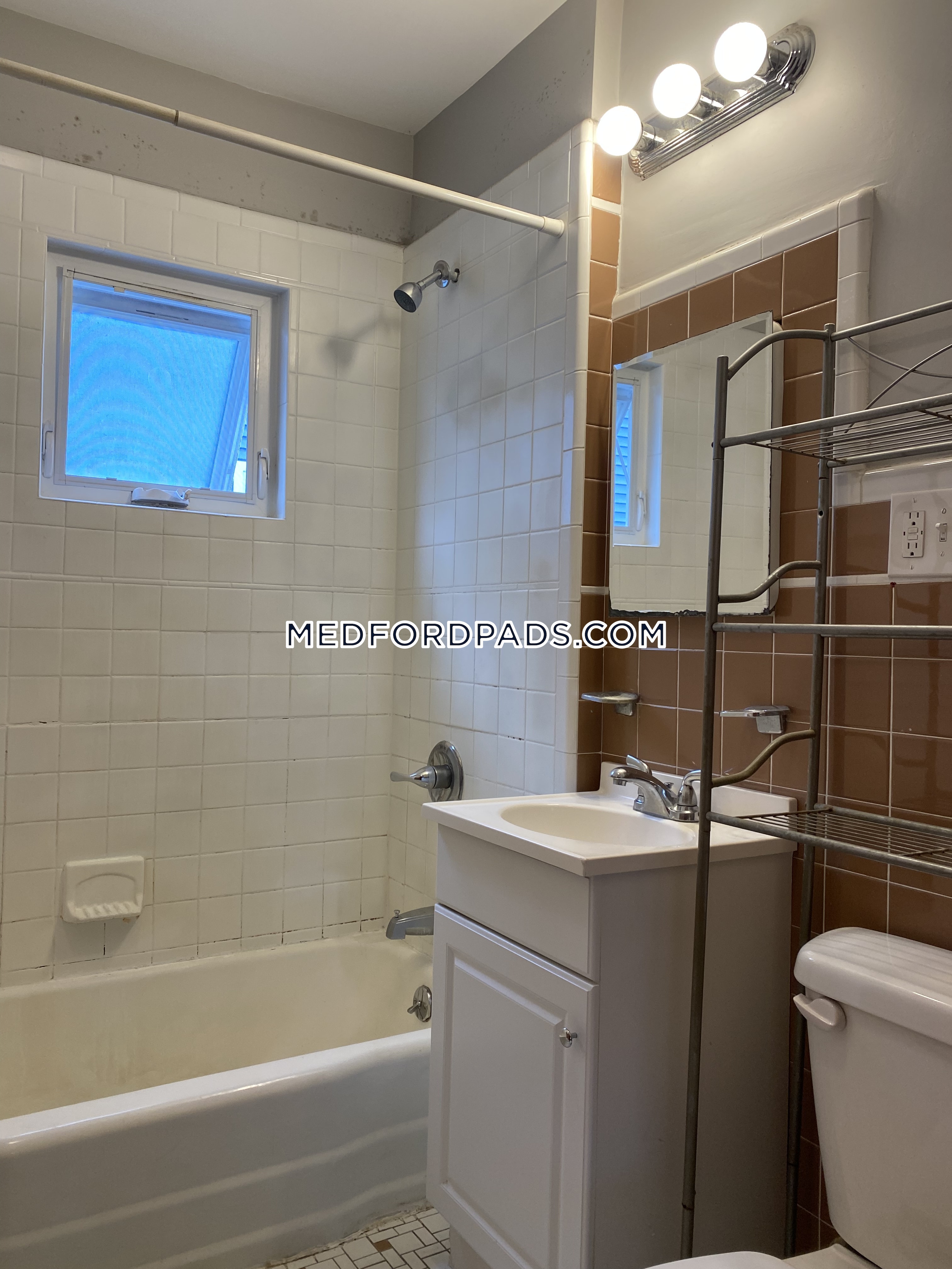 62 Frederick Ave, Tufts University