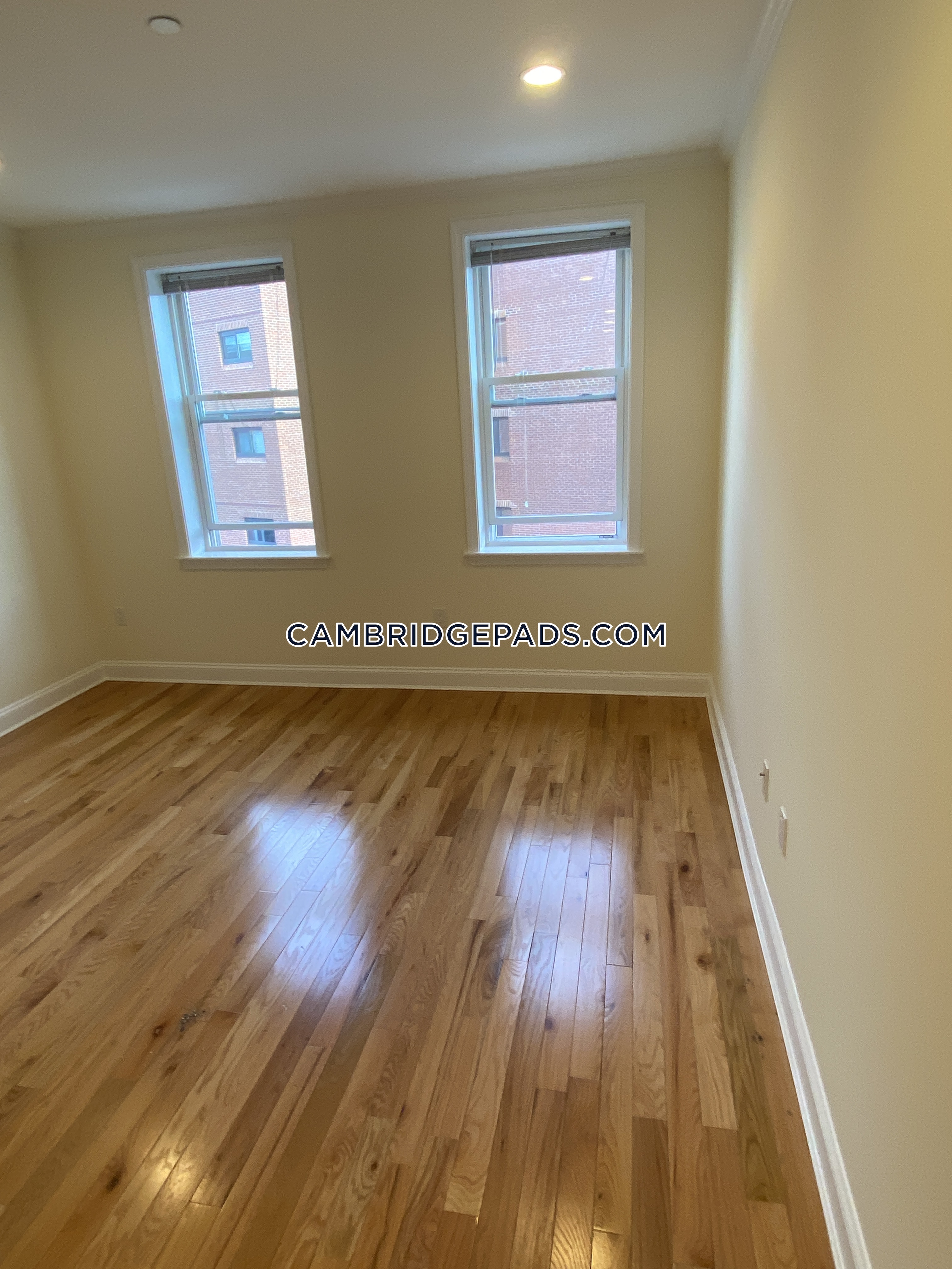 1 Chauncy St, Harvard Square