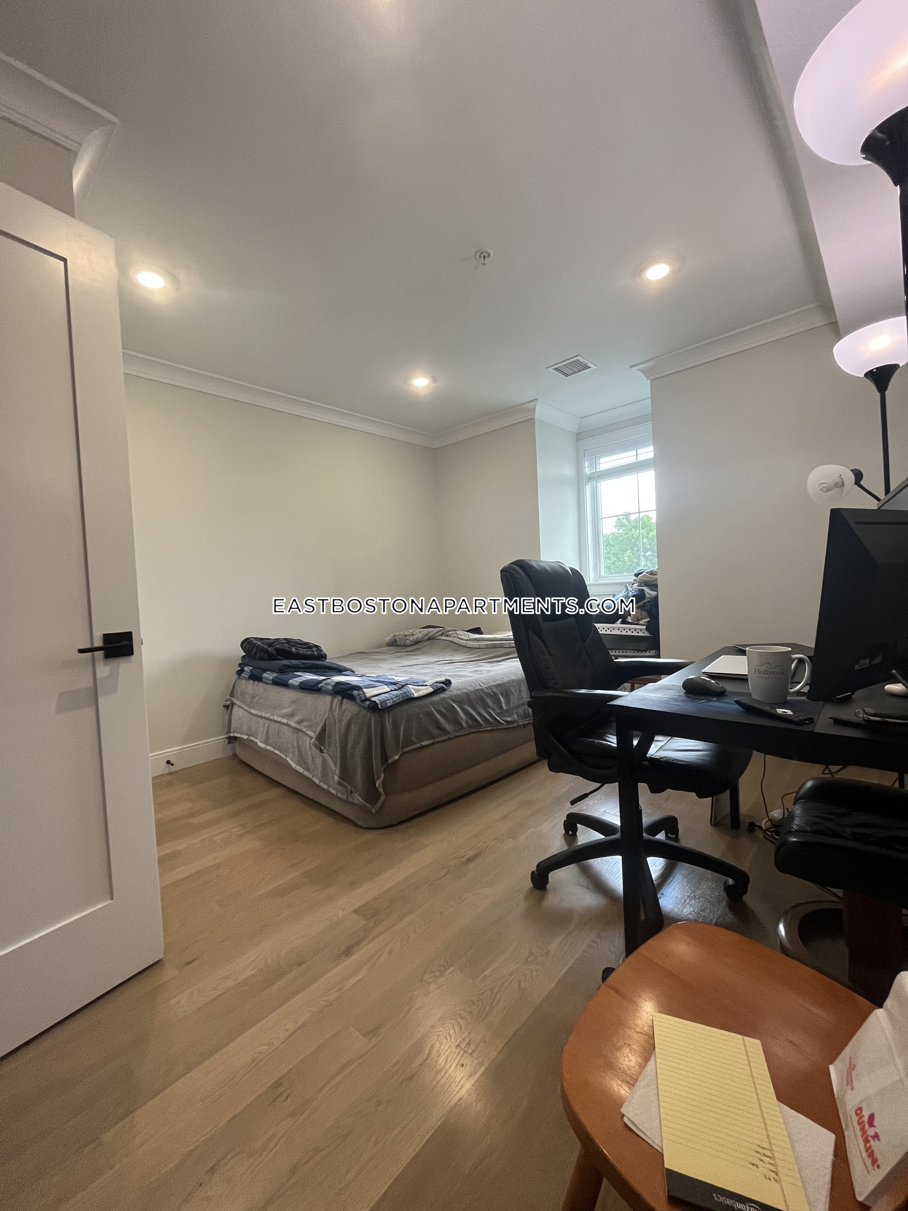 46 Lexington St, East Boston