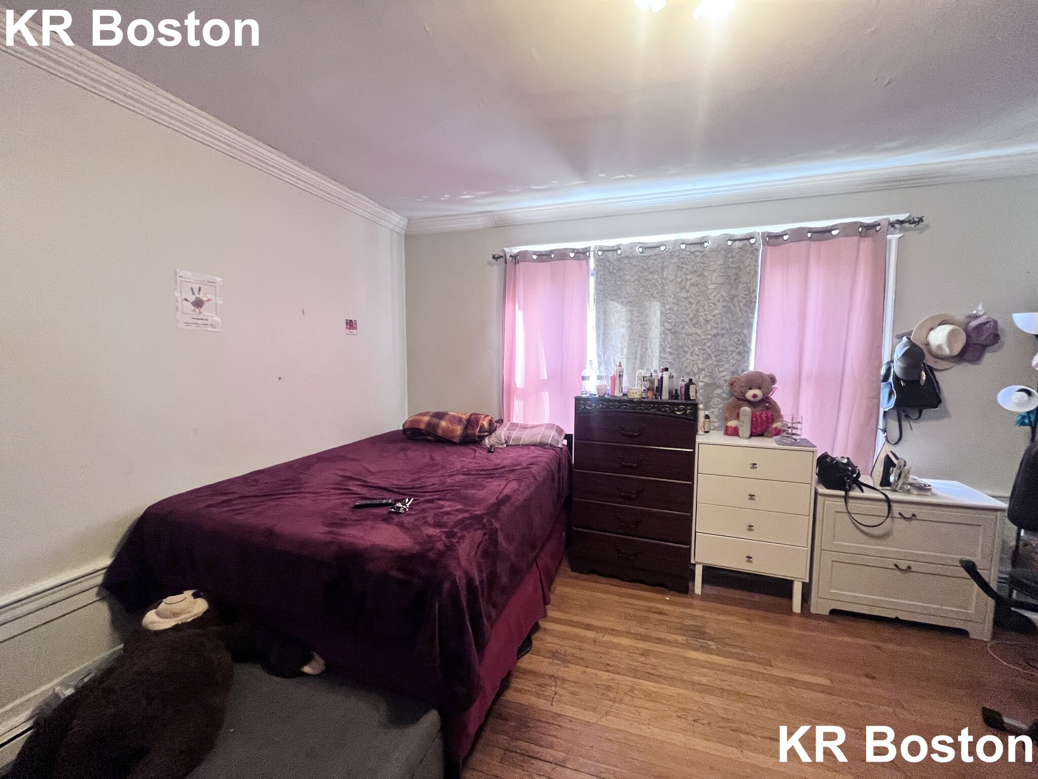 1657 Commonwealth Ave, Brighton