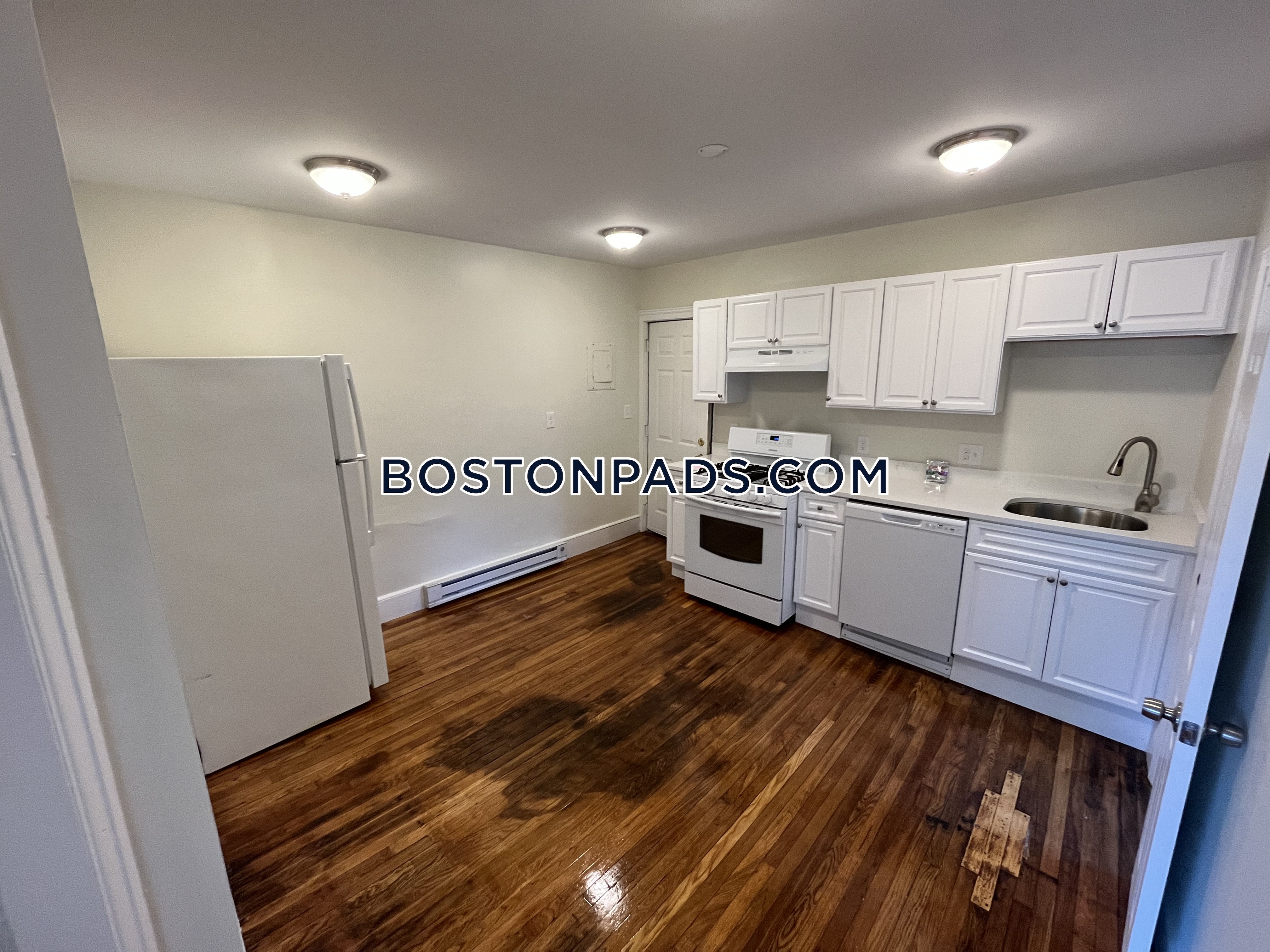 100 River St, Cambridgeport