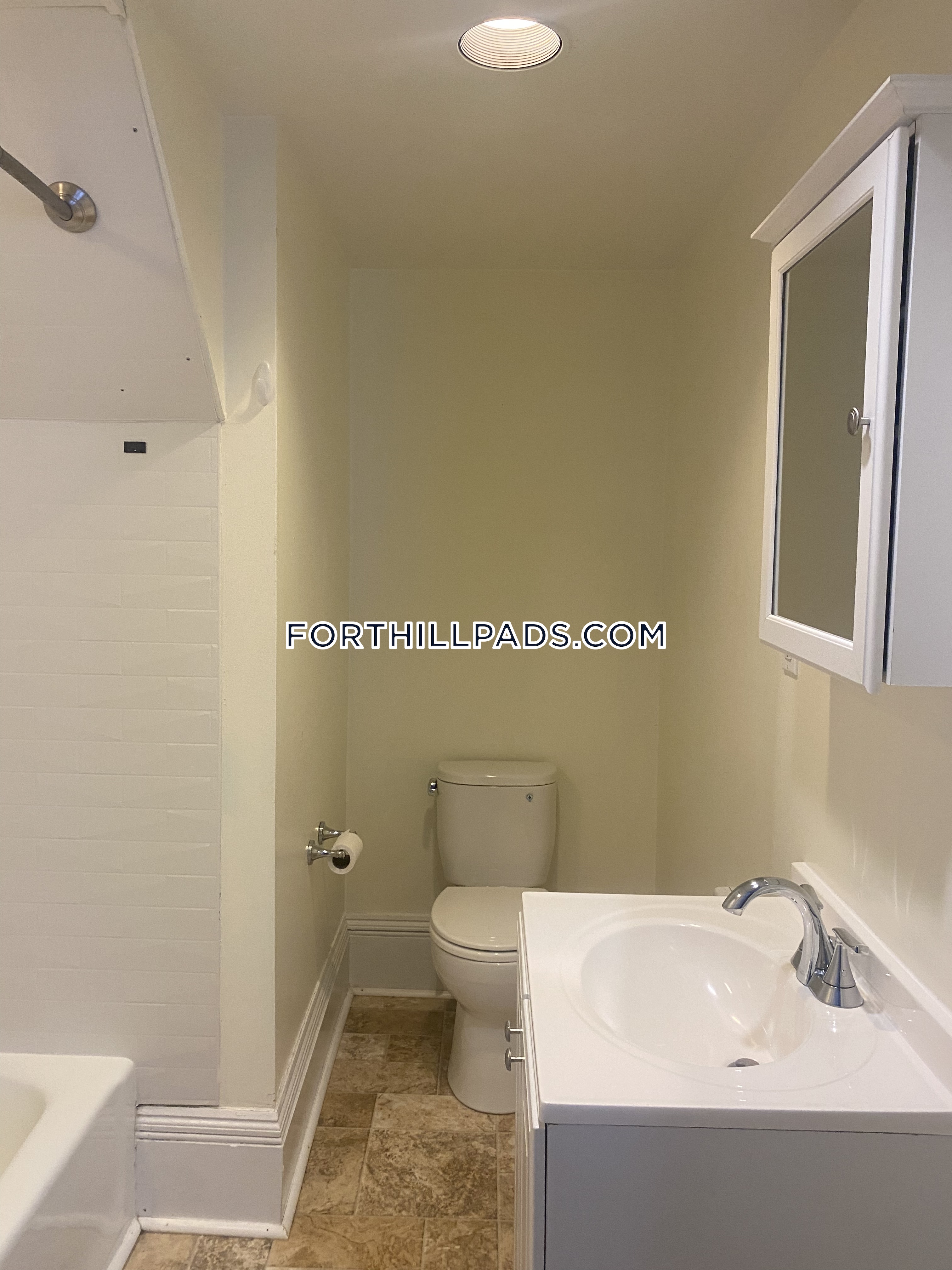 143 Highland St, Roxbury