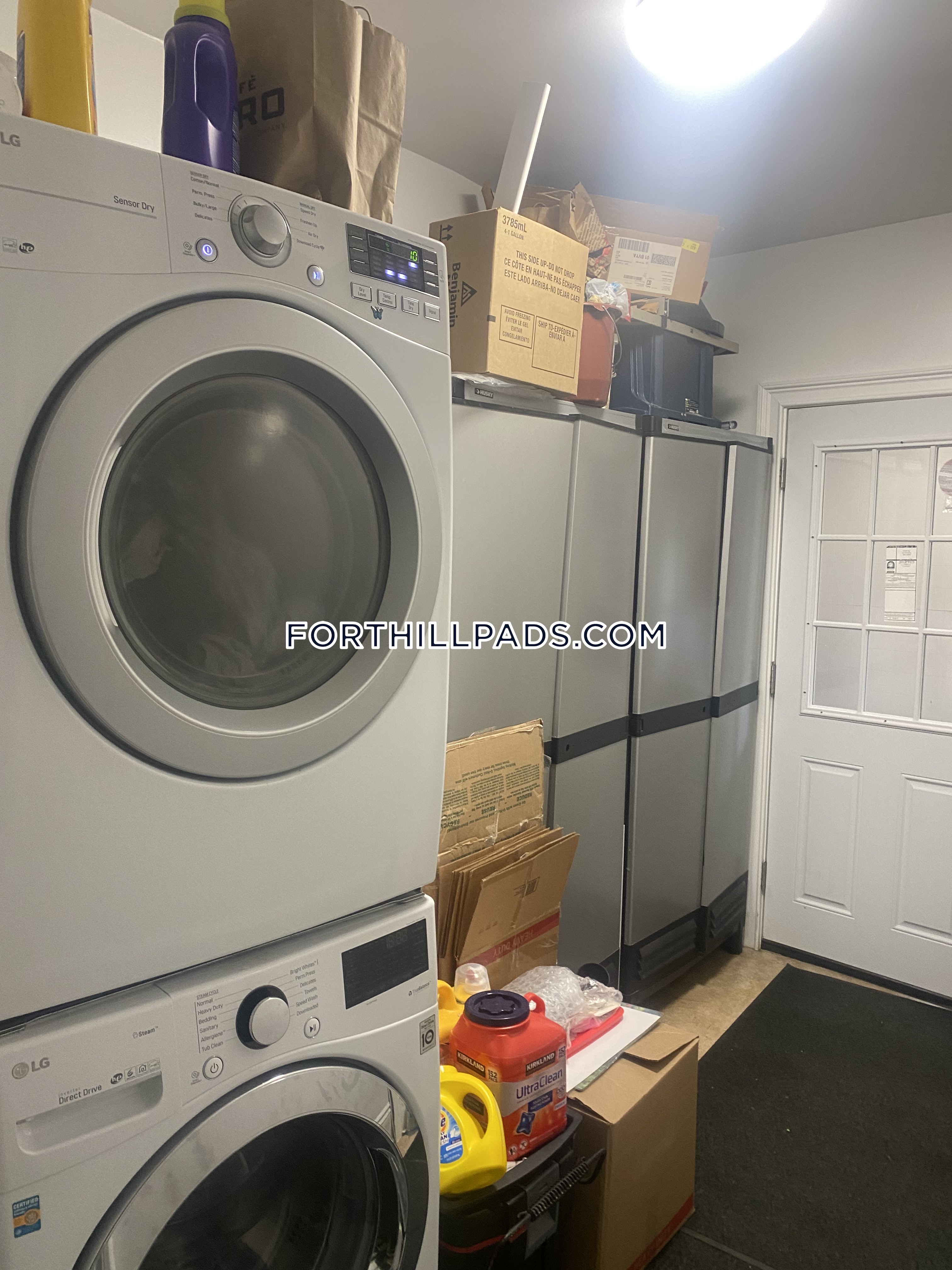 143 Highland St, Roxbury