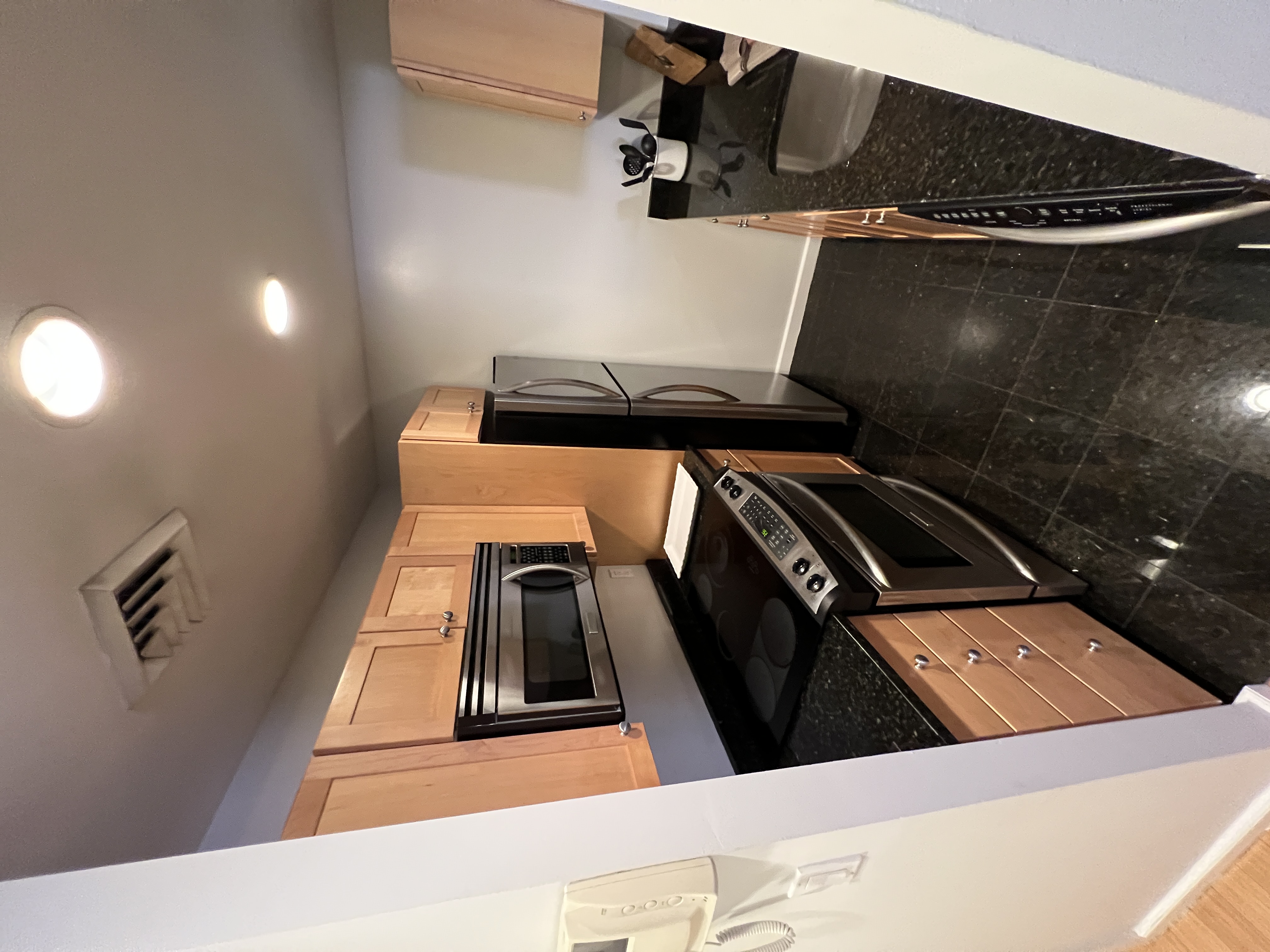 1661 Washington St, South End