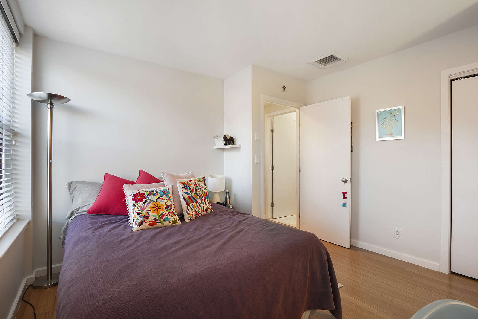 1661 Washington St, South End