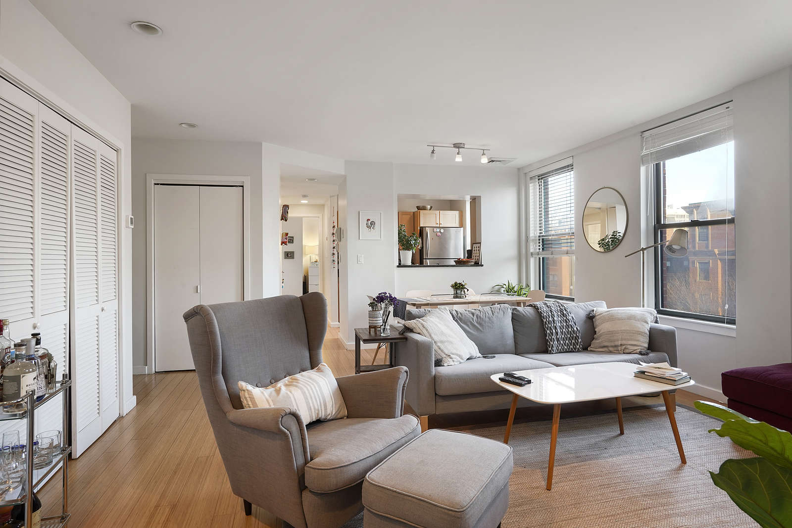 1661 Washington St, South End