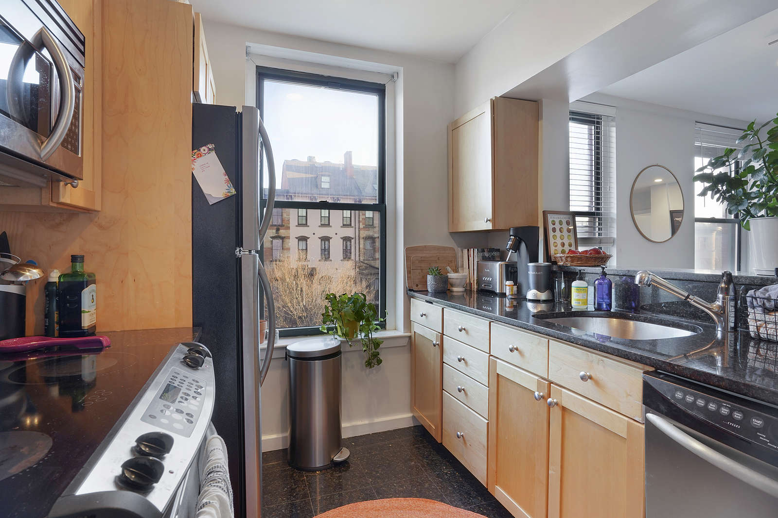 1661 Washington St, South End