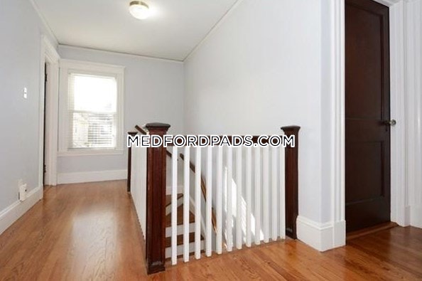 35 Saint Clements Rd, Tufts University