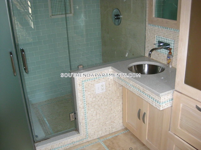 482 Columbus Ave, South End