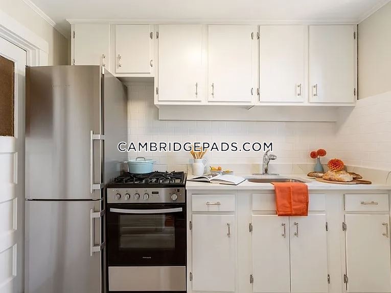 10 Dana St, Harvard Square